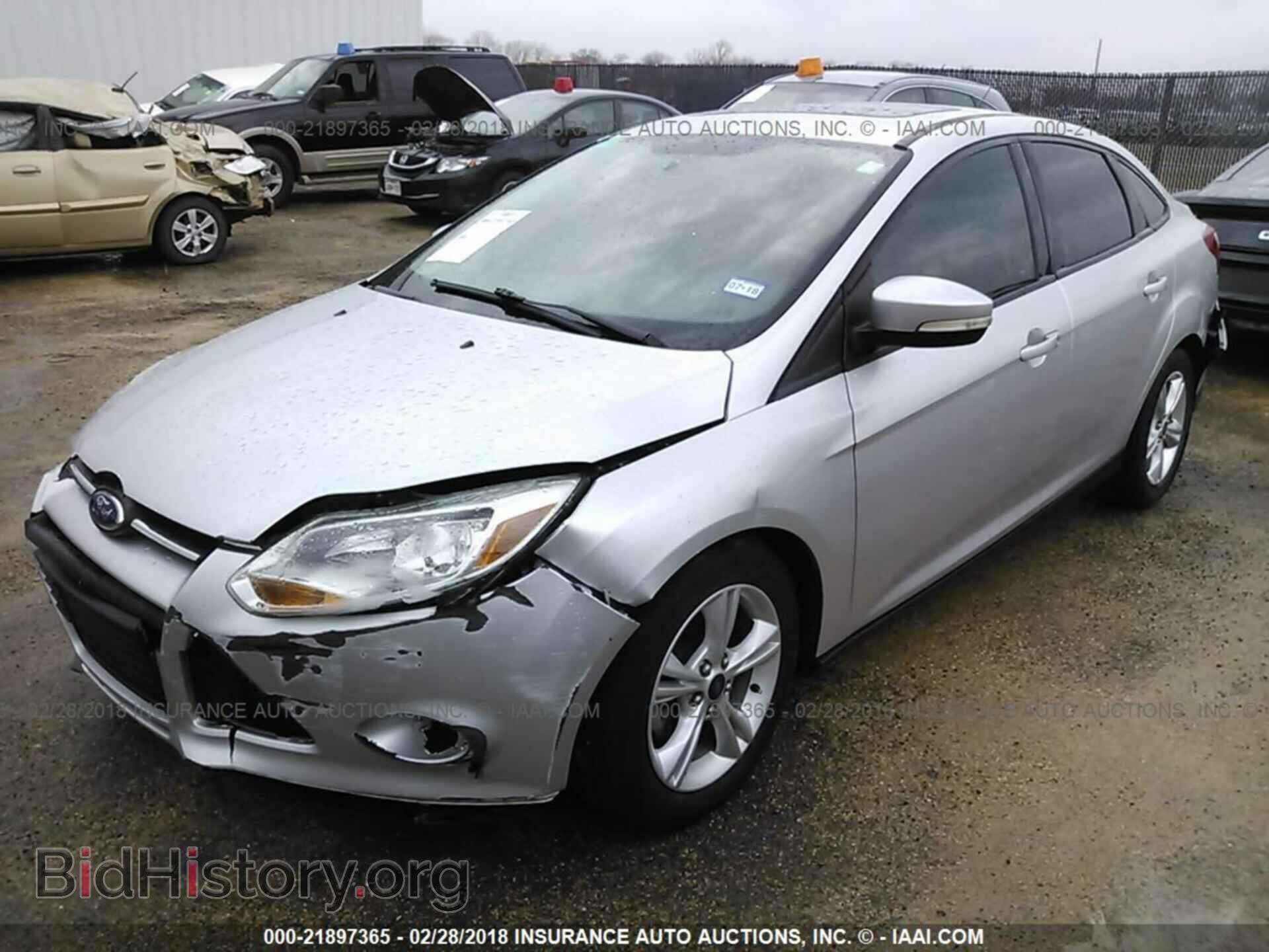 2014 Ford Focus - VIN: 1FADP3F26EL128651 - Photo 2