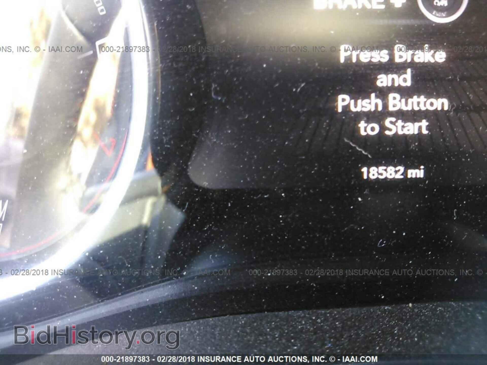 2017 Dodge Challenger - VIN: 2C3CDZAG2HH598475 - Фото 7