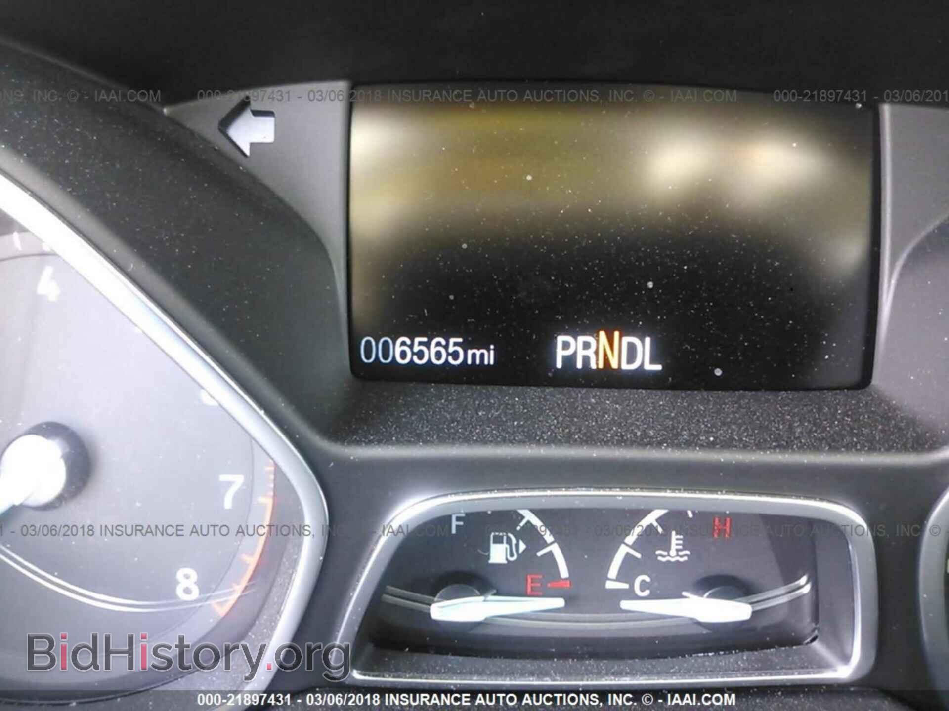 2017 Ford Focus - VIN: 1FADP3E25HL277610 - Photo 7