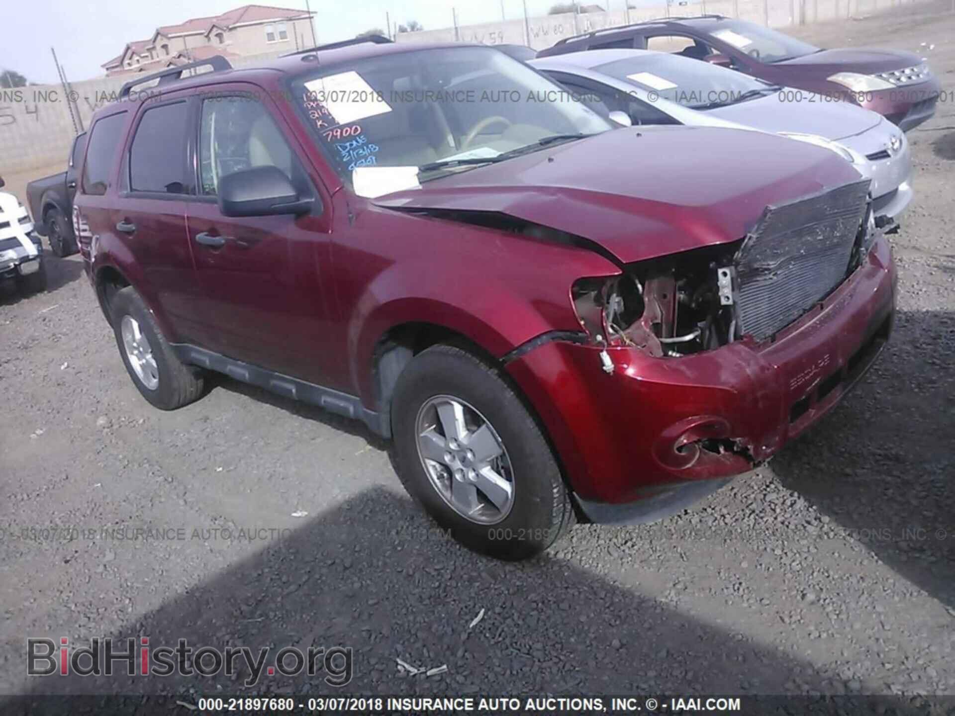 Photo 1FMCU9D75CKC27900 - Ford Escape 2012