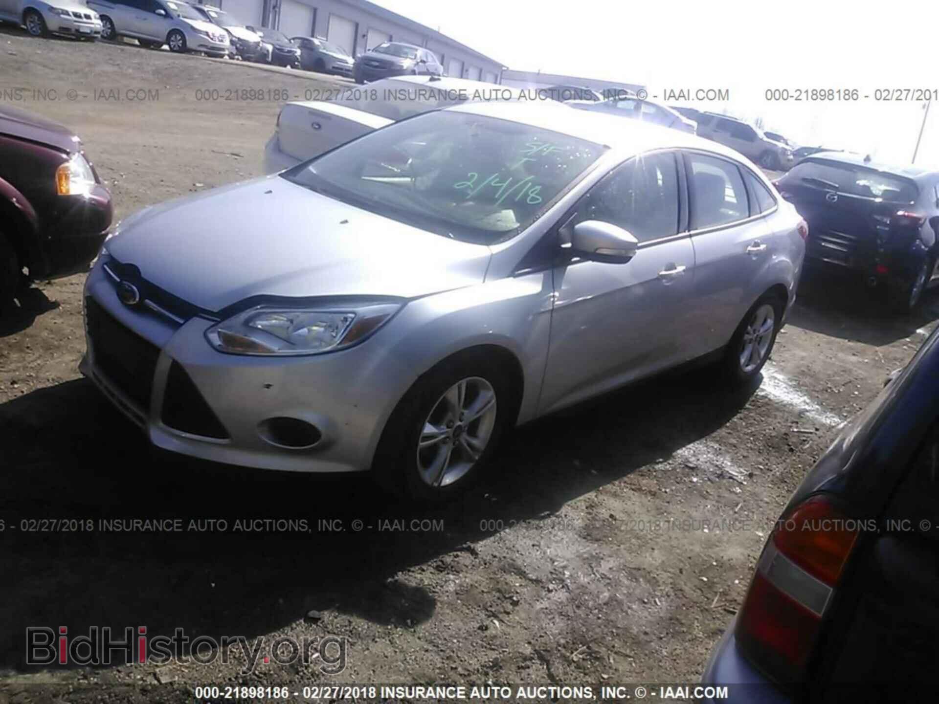 2014 Ford Focus - VIN: 1FADP3F27EL124673 - Photo 2