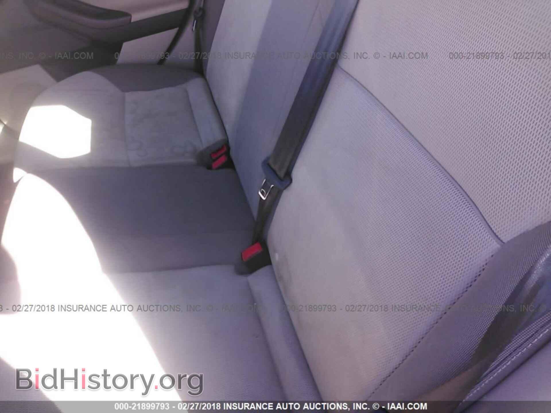 2012 Ford Focus - VIN: 1FAHP3K29CL270447 - Фото 8