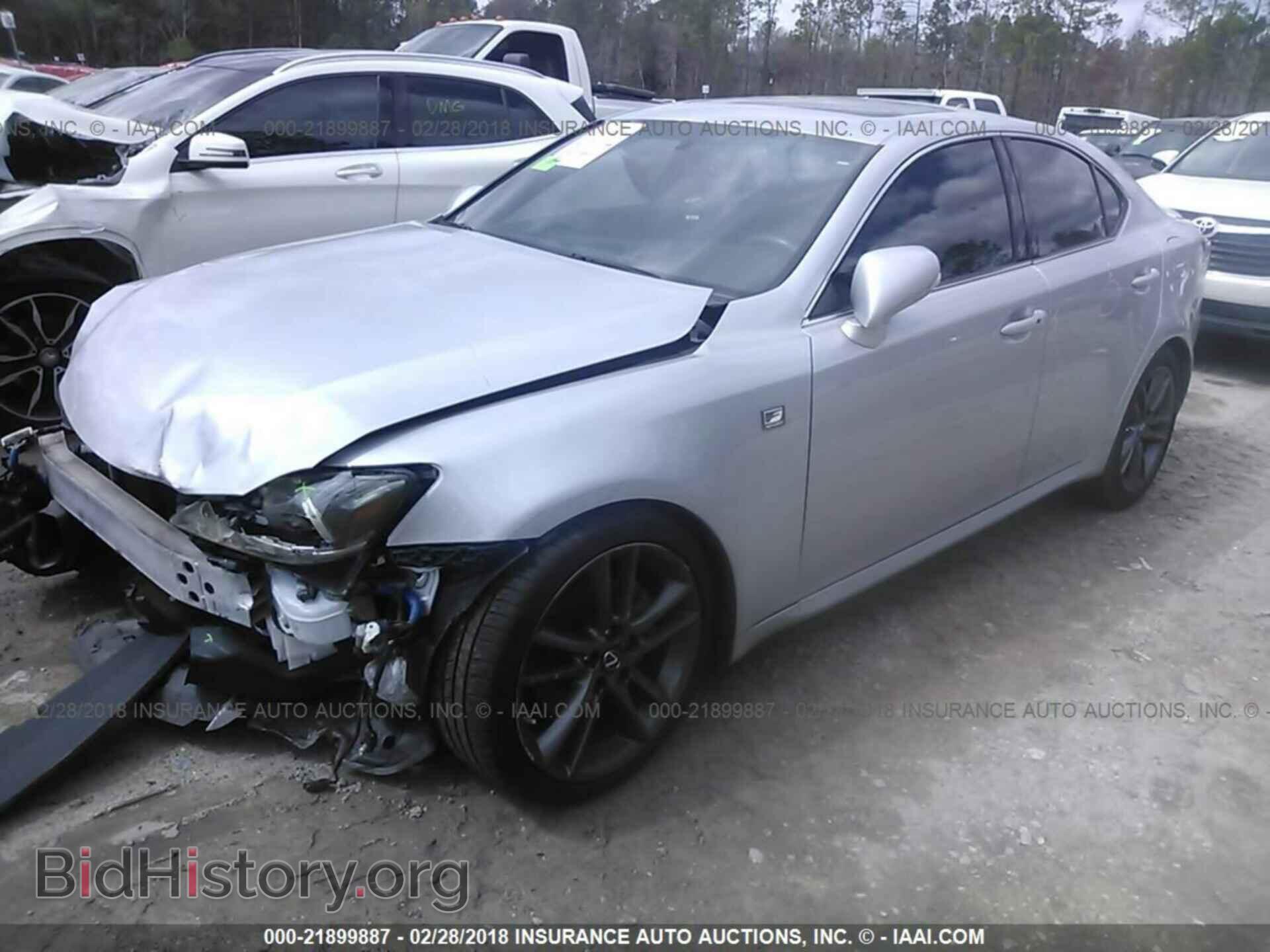 2011 Lexus Is - VIN: JTHBF5C29B5139727 - Photo 2
