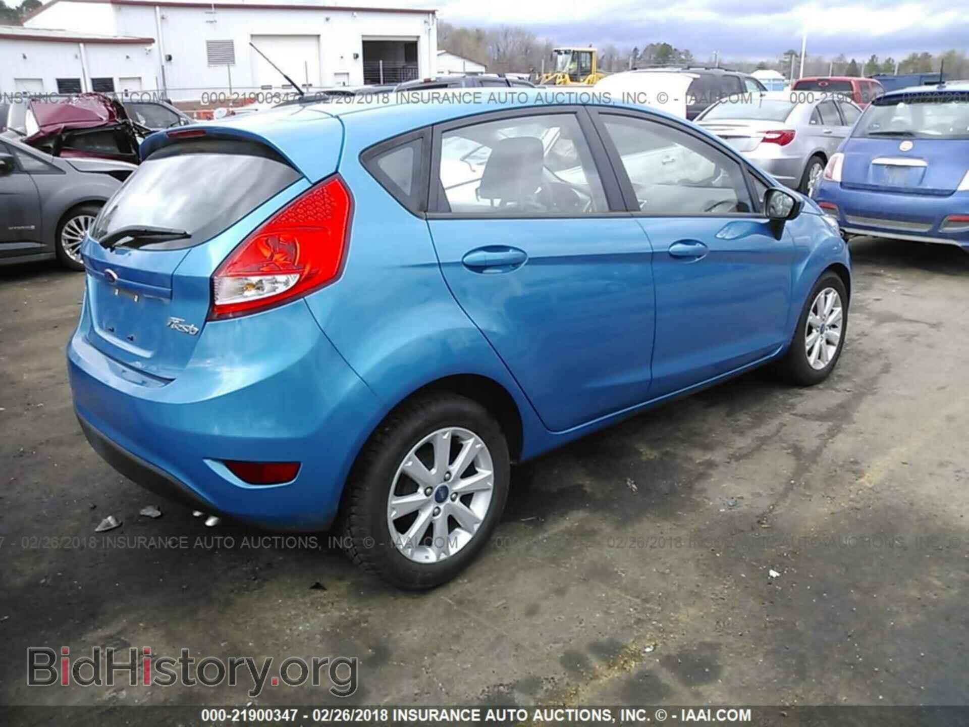 2012 Ford Fiesta - VIN: 3FADP4EJ1CM101450 - Photo 4