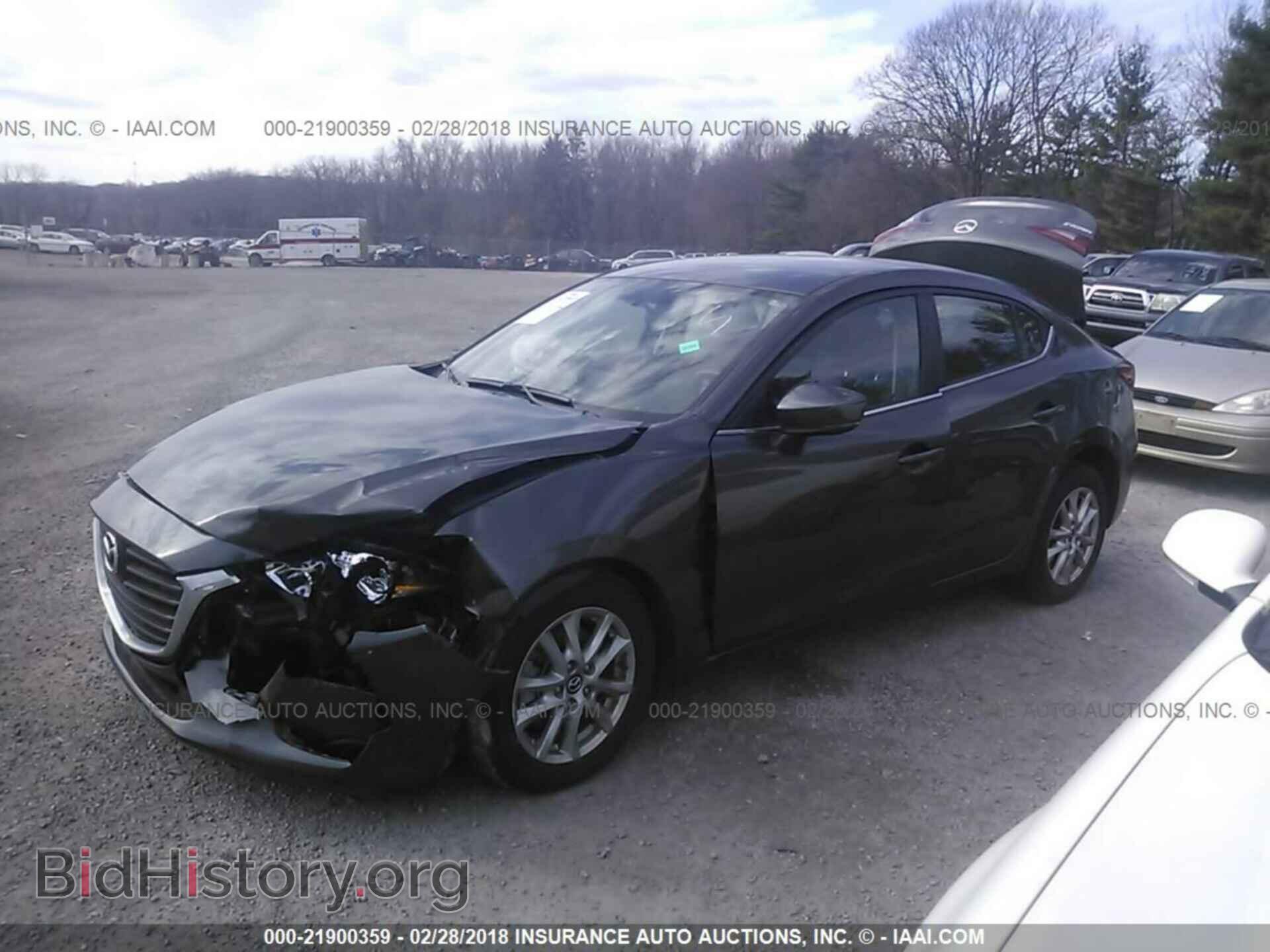 2017 Mazda 3 - VIN: 3MZBN1U79HM138228 - Фото 2