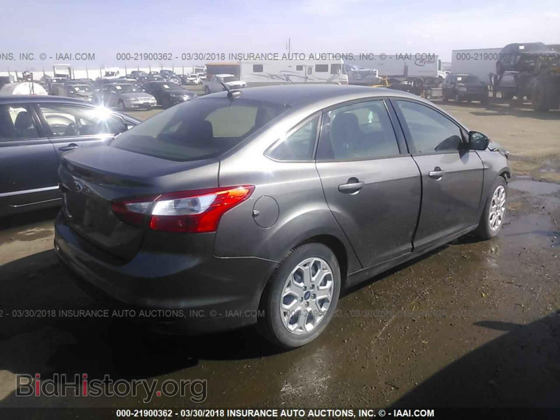 2012 Ford Focus - VIN: 1FAHP3F25CL273226 - Photo 4