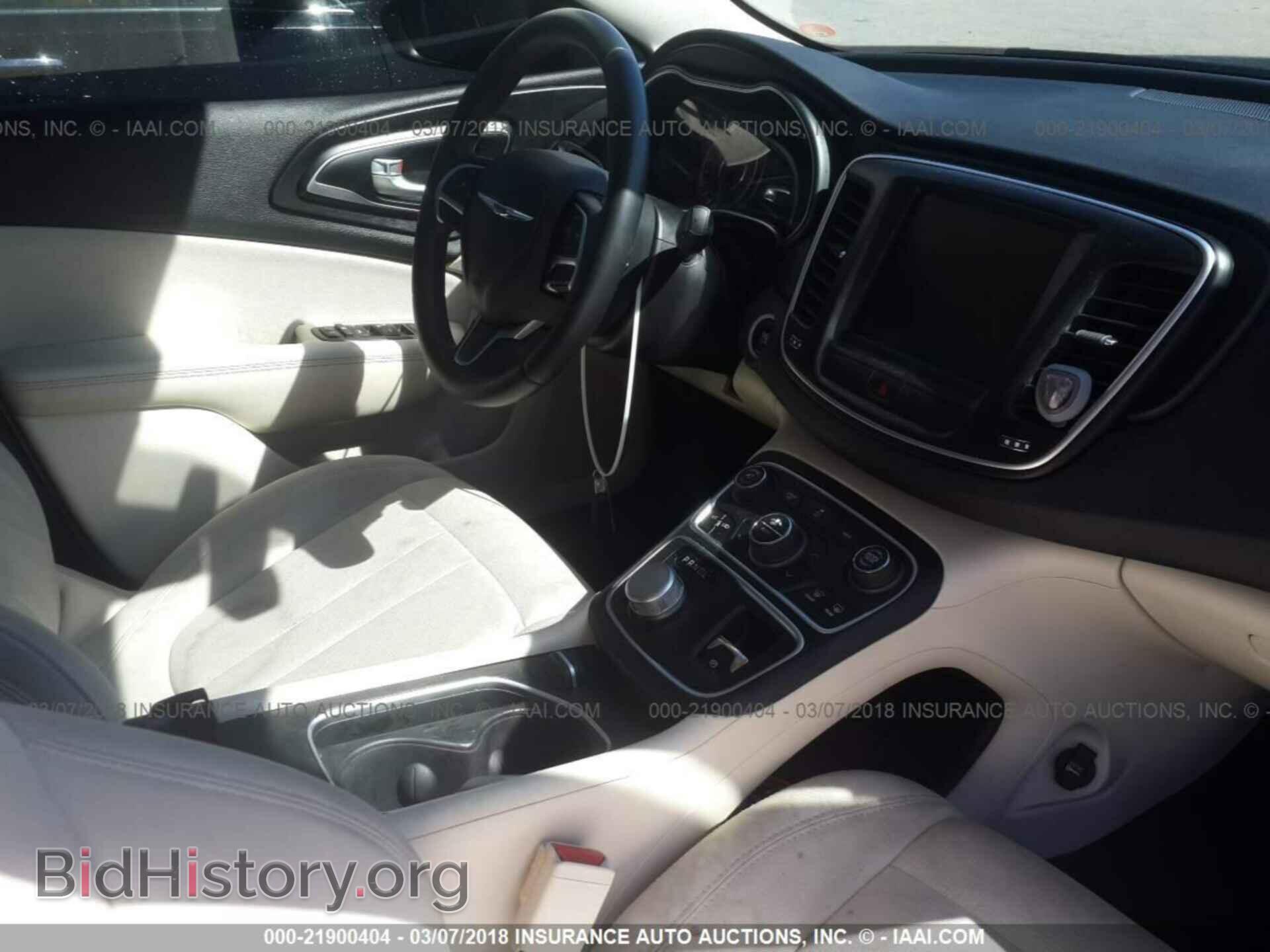 2015 Chrysler 200 - VIN: 1C3CCCAB9FN699828 - Фото 5