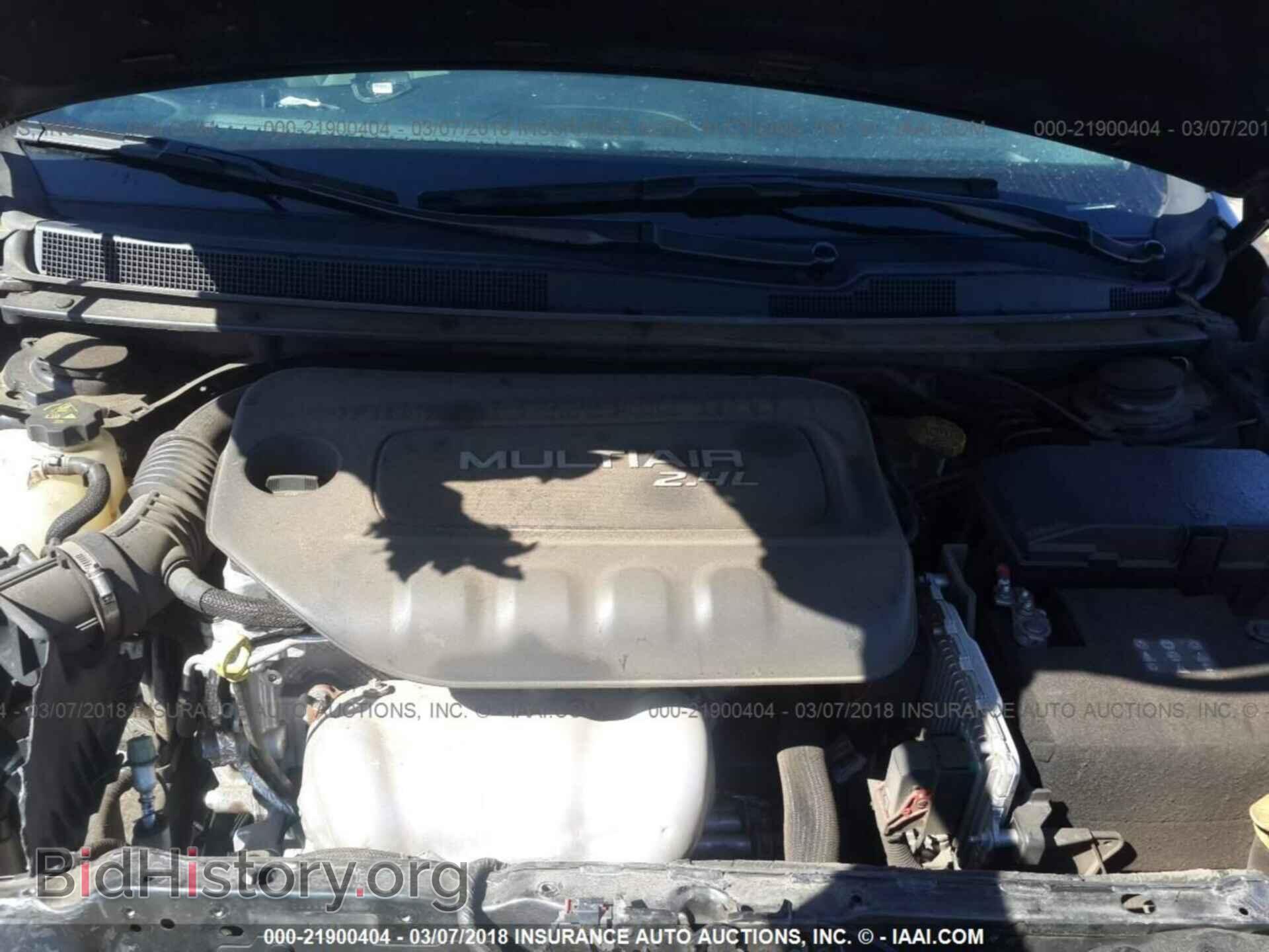 2015 Chrysler 200 - VIN: 1C3CCCAB9FN699828 - Фото 10