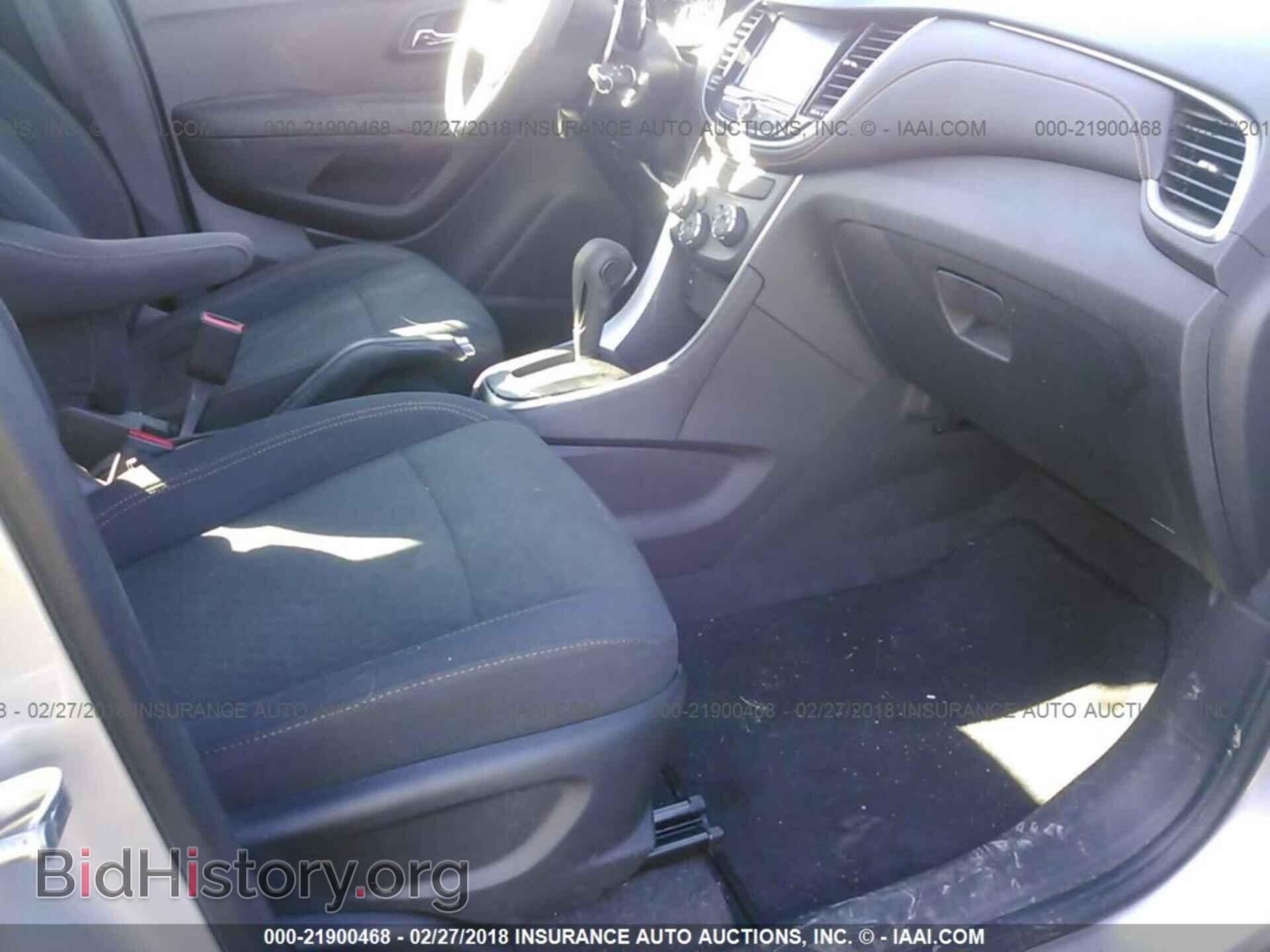 2017 Chevrolet Trax - VIN: 3GNCJKSB3HL195456 - Фото 5