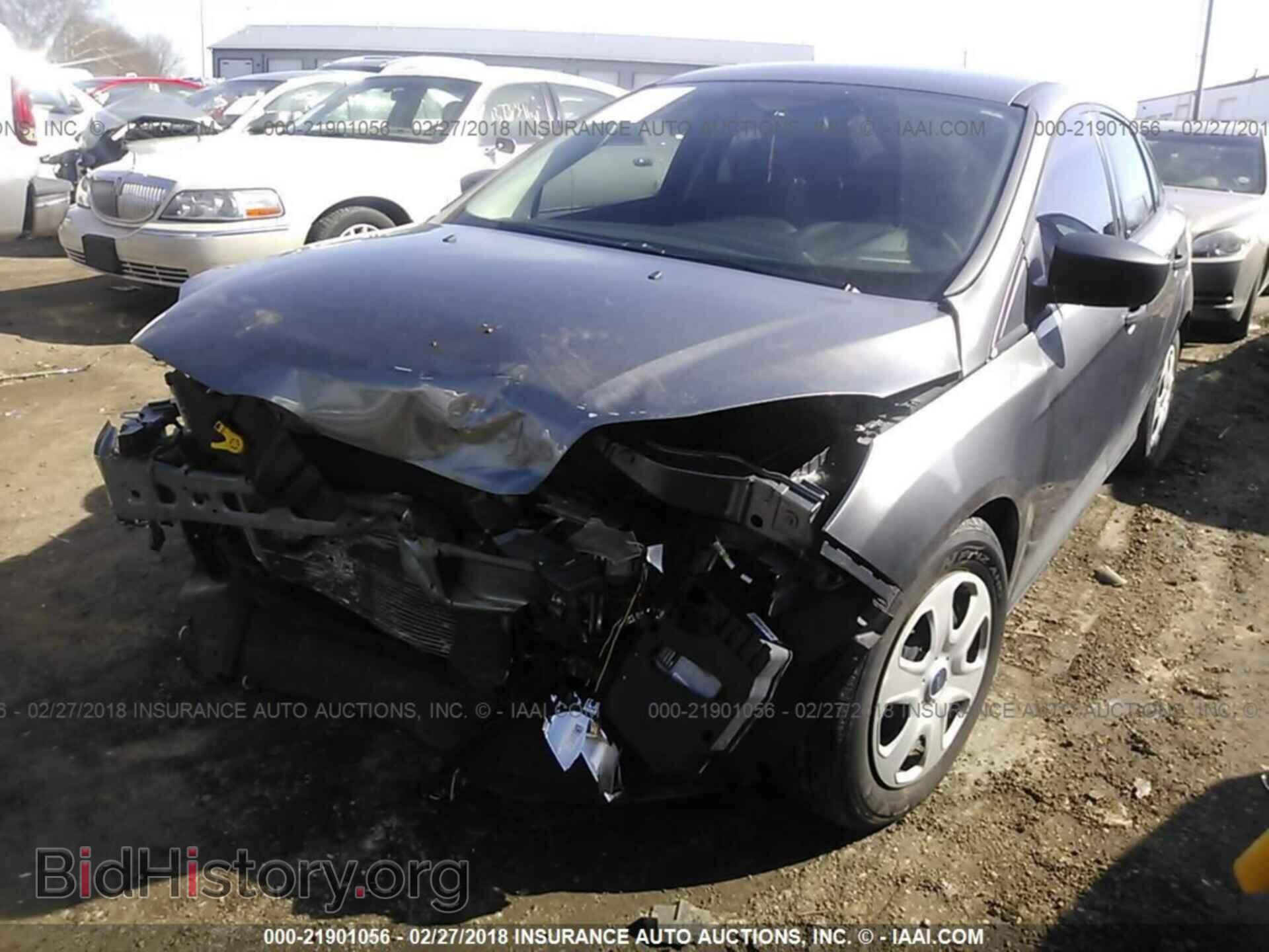 2014 Ford Focus - VIN: 1FADP3E26EL362452 - Photo 2