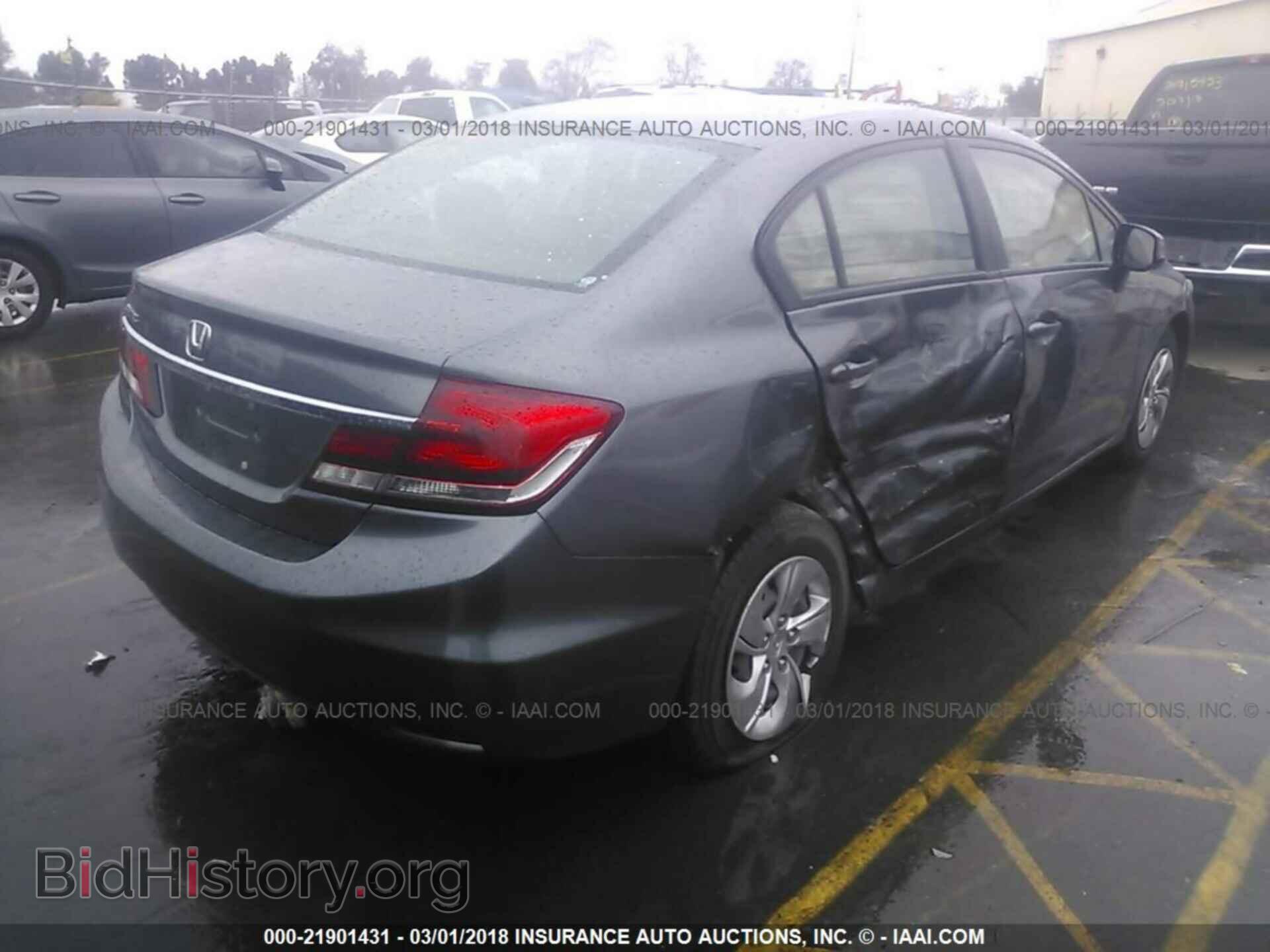 2013 Honda Civic - VIN: 19XFB2F57DE238864 - Фото 4