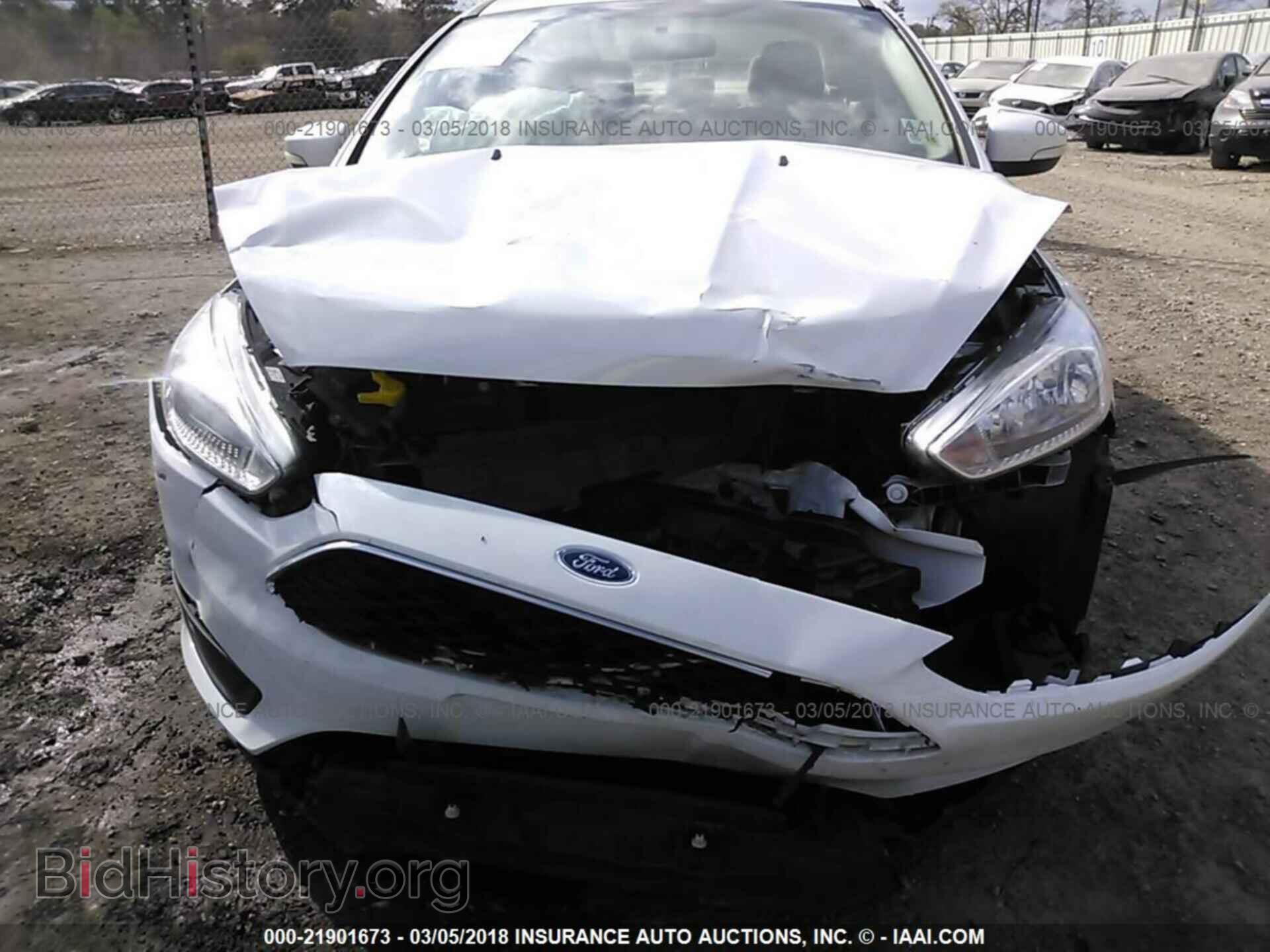 2016 Ford Focus - VIN: 1FADP3F26GL222550 - Photo 6
