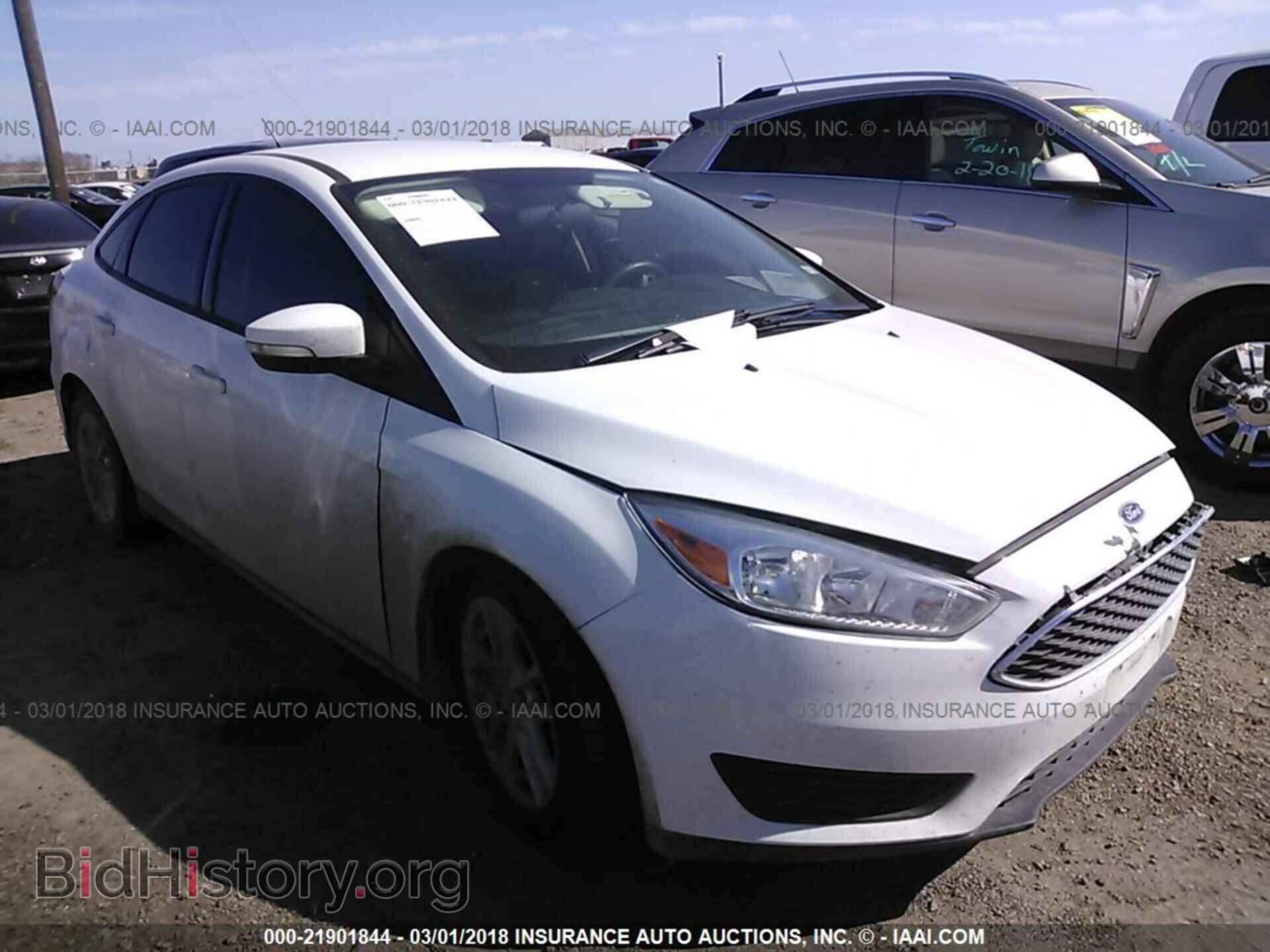 Photo 1FADP3F20FL261083 - Ford Focus 2015
