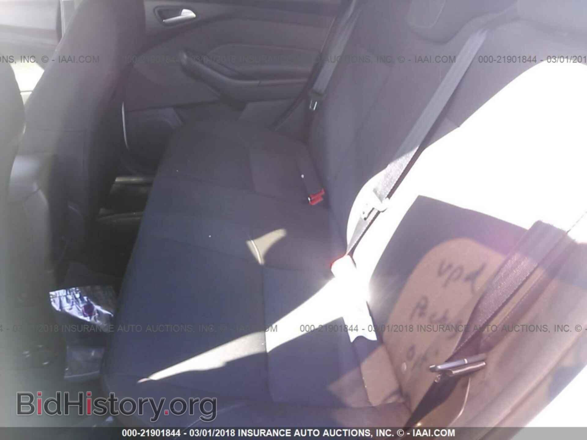 2015 Ford Focus - VIN: 1FADP3F20FL261083 - Фото 8