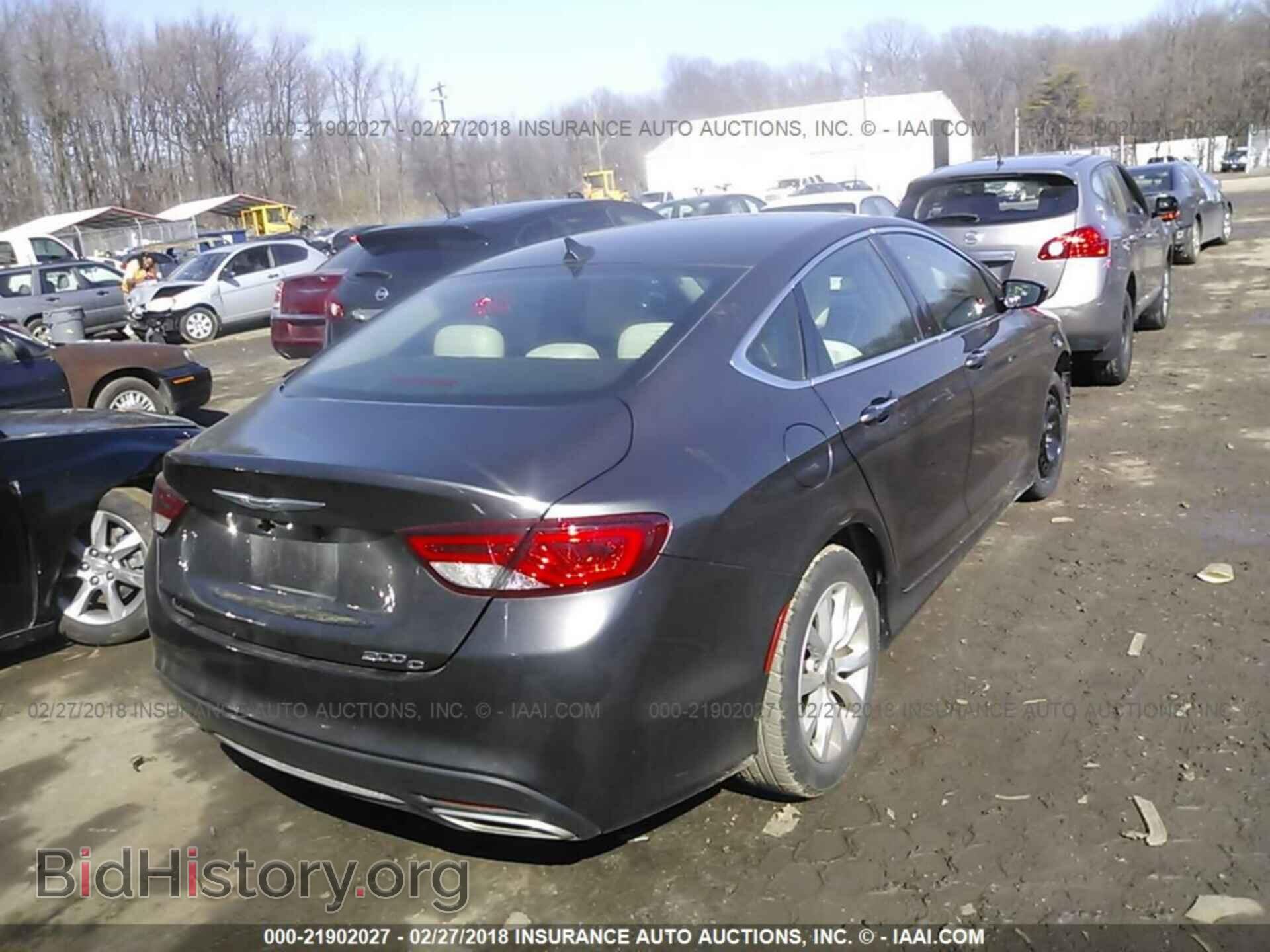 2015 Chrysler 200 - VIN: 1C3CCCCG5FN519656 - Фото 4