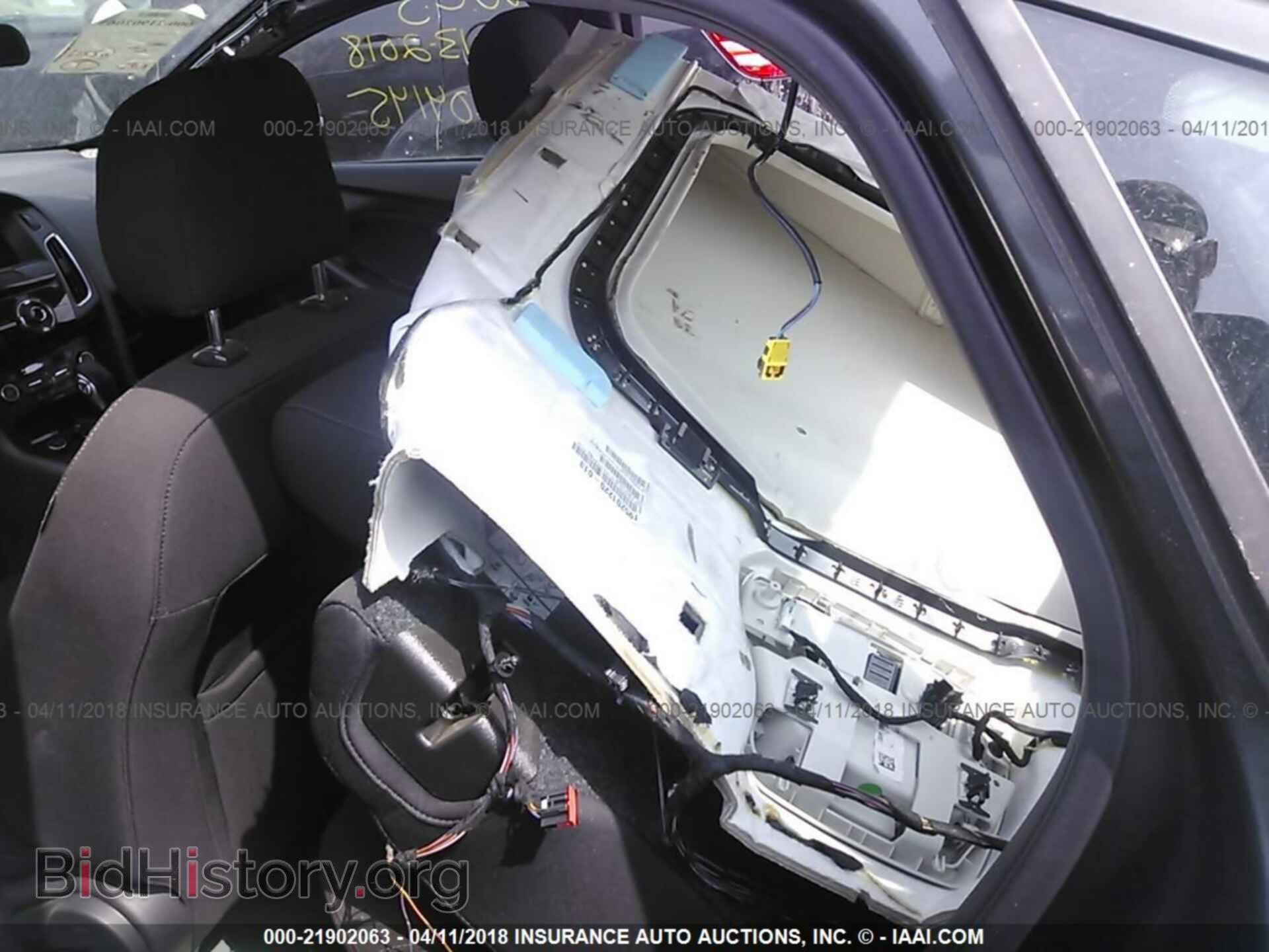 2017 Ford Focus - VIN: 1FADP3H28HL204145 - Фото 8