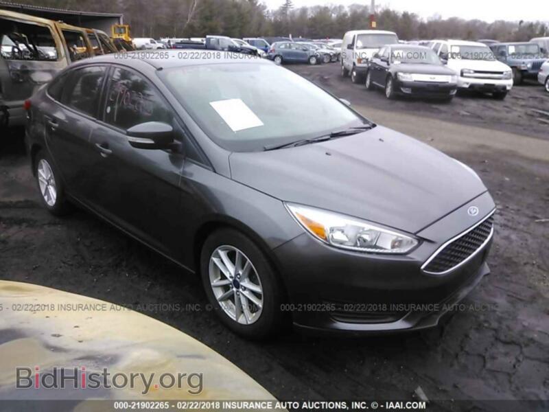 2015 Ford FOCUS (VIN 1FADP3F25FL303814) — photo 1 of 10, IAAI