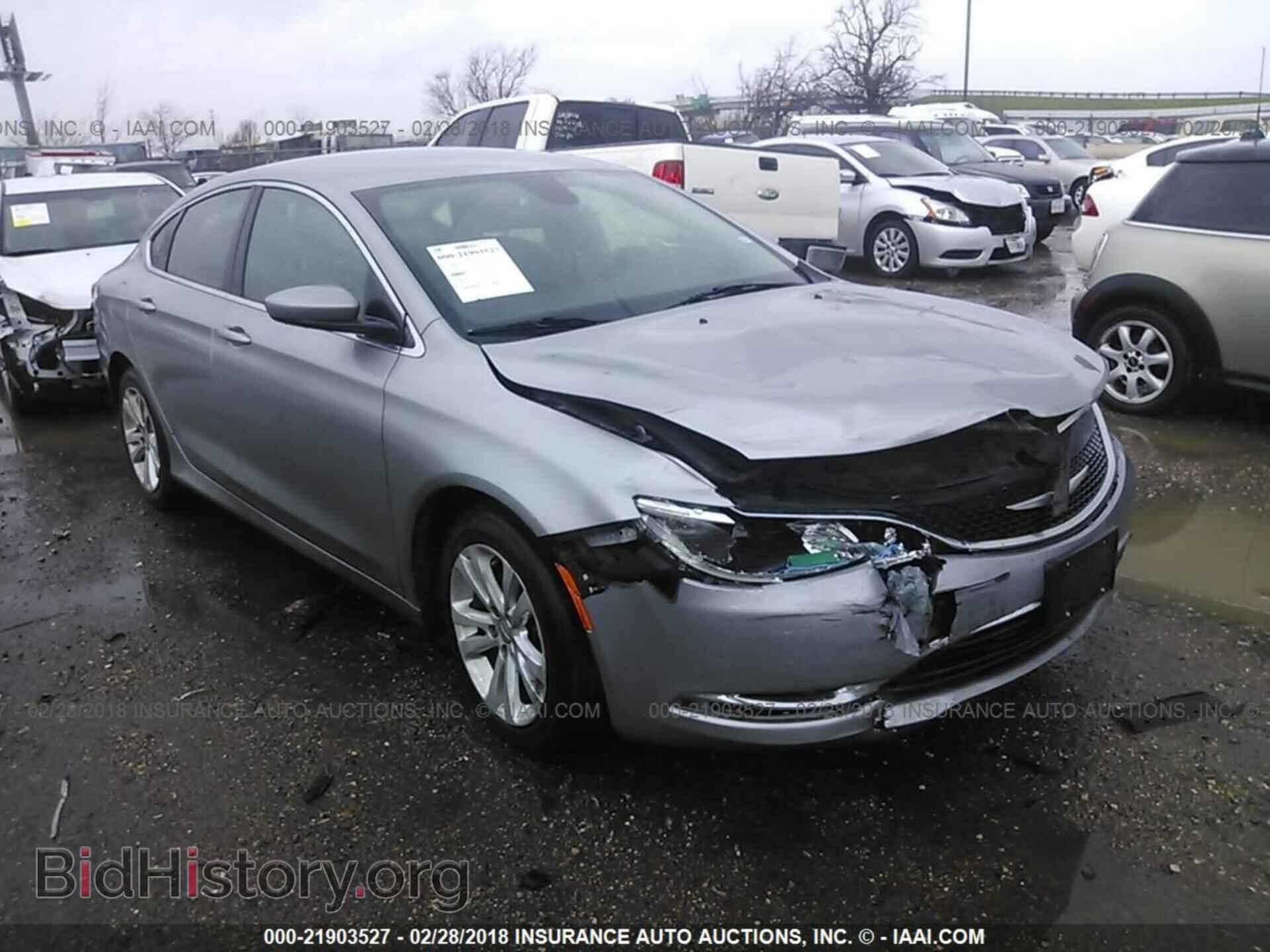 Photo 1C3CCCAB4FN748613 - Chrysler 200 2015