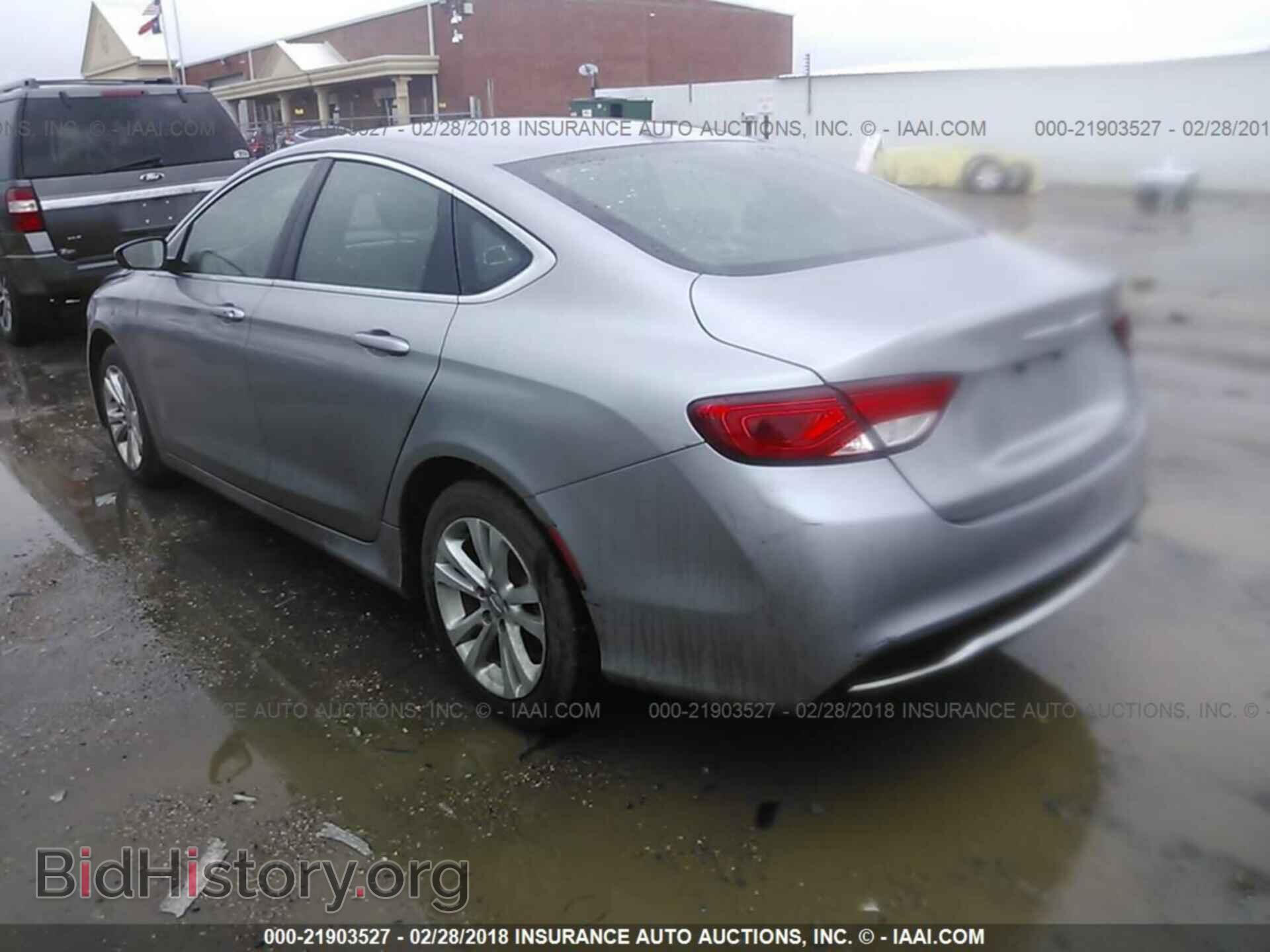 2015 Chrysler 200 - VIN: 1C3CCCAB4FN748613 - Фото 3
