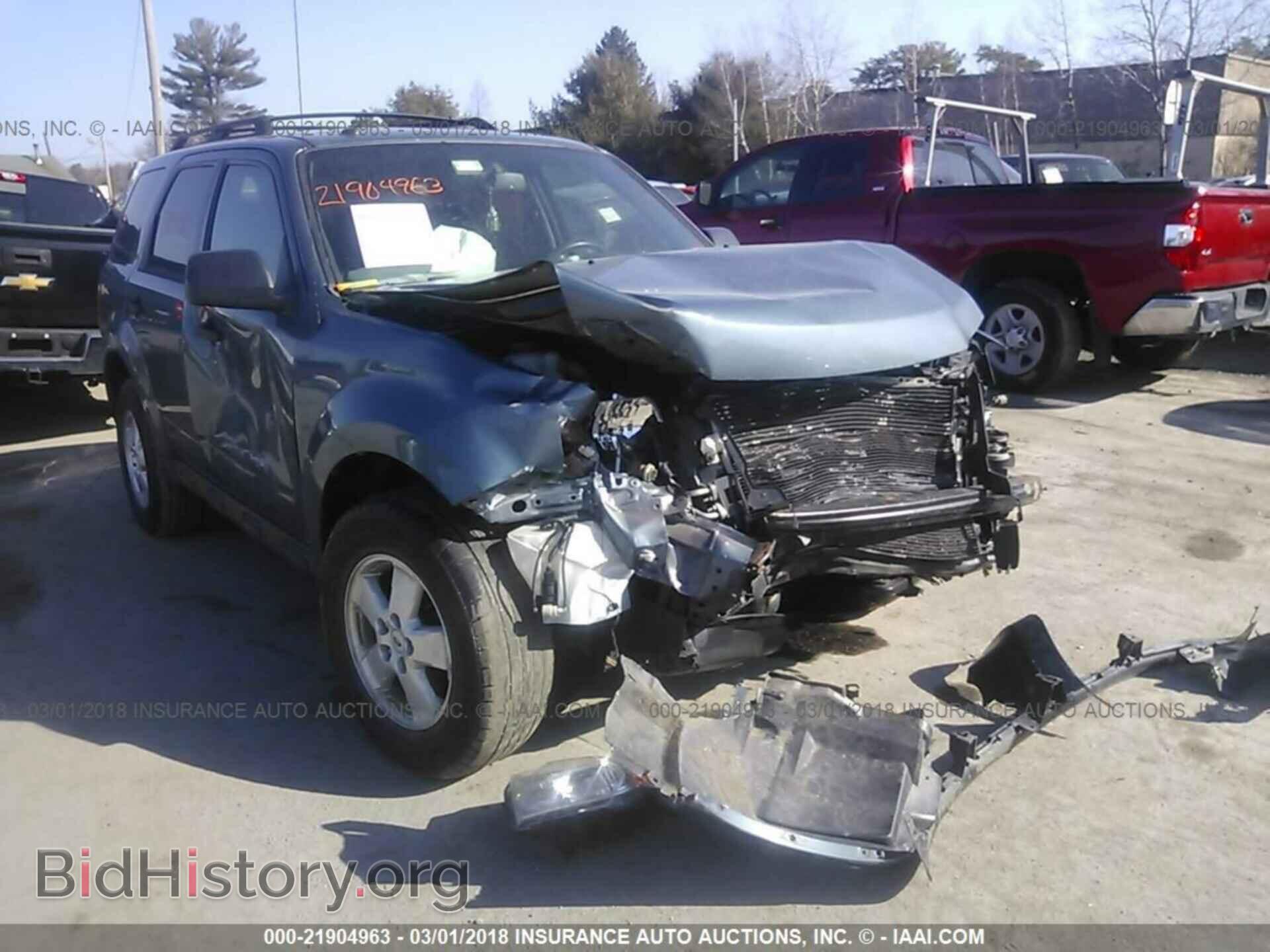 Фотография 1FMCU9D77BKB00984 - Ford Escape 2011