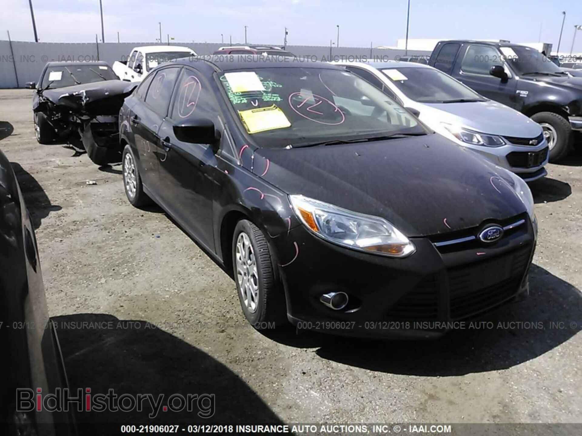 Фотография 1FAHP3F28CL312780 - Ford Focus 2012