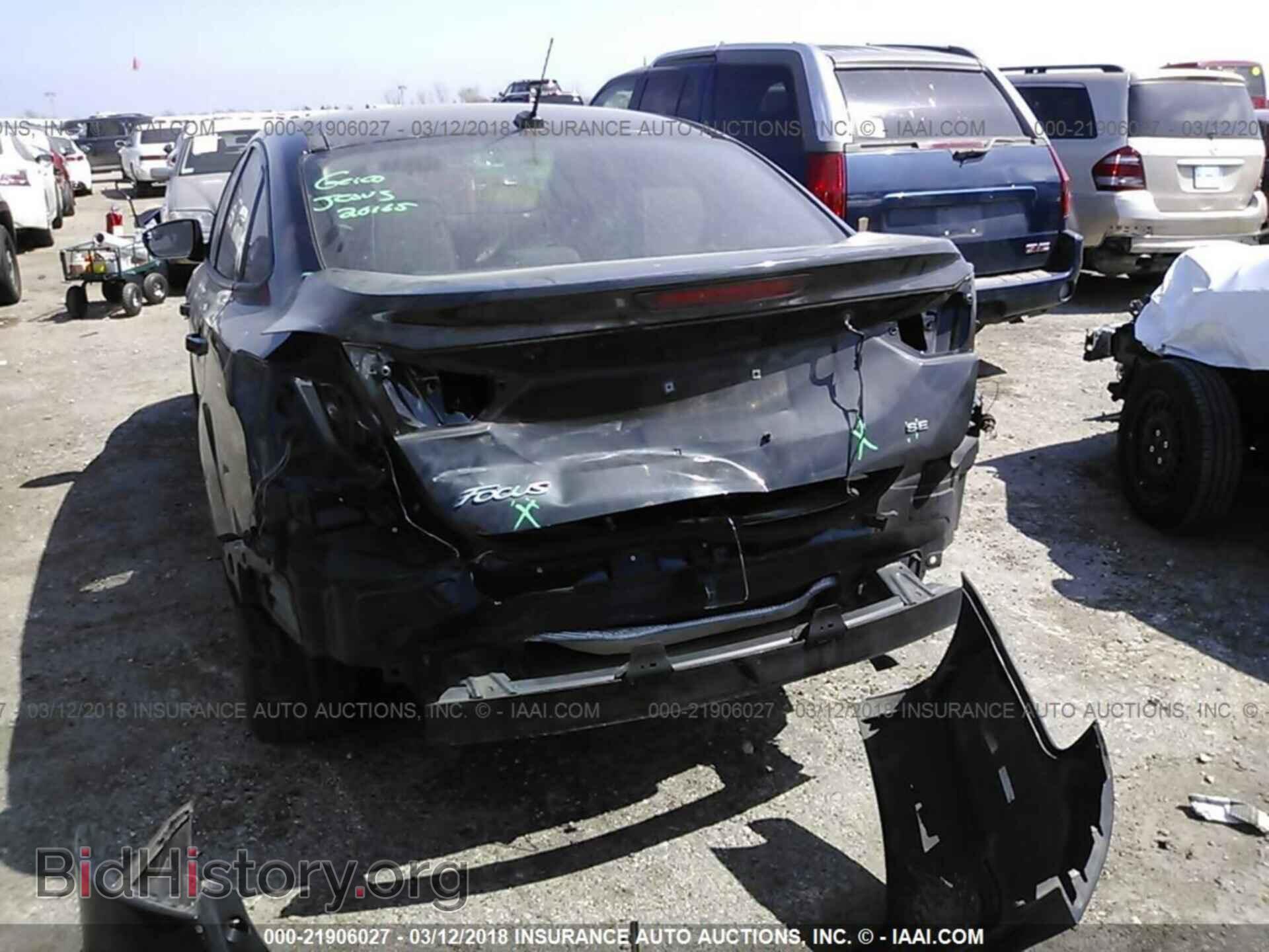 2012 Ford Focus - VIN: 1FAHP3F28CL312780 - Photo 6