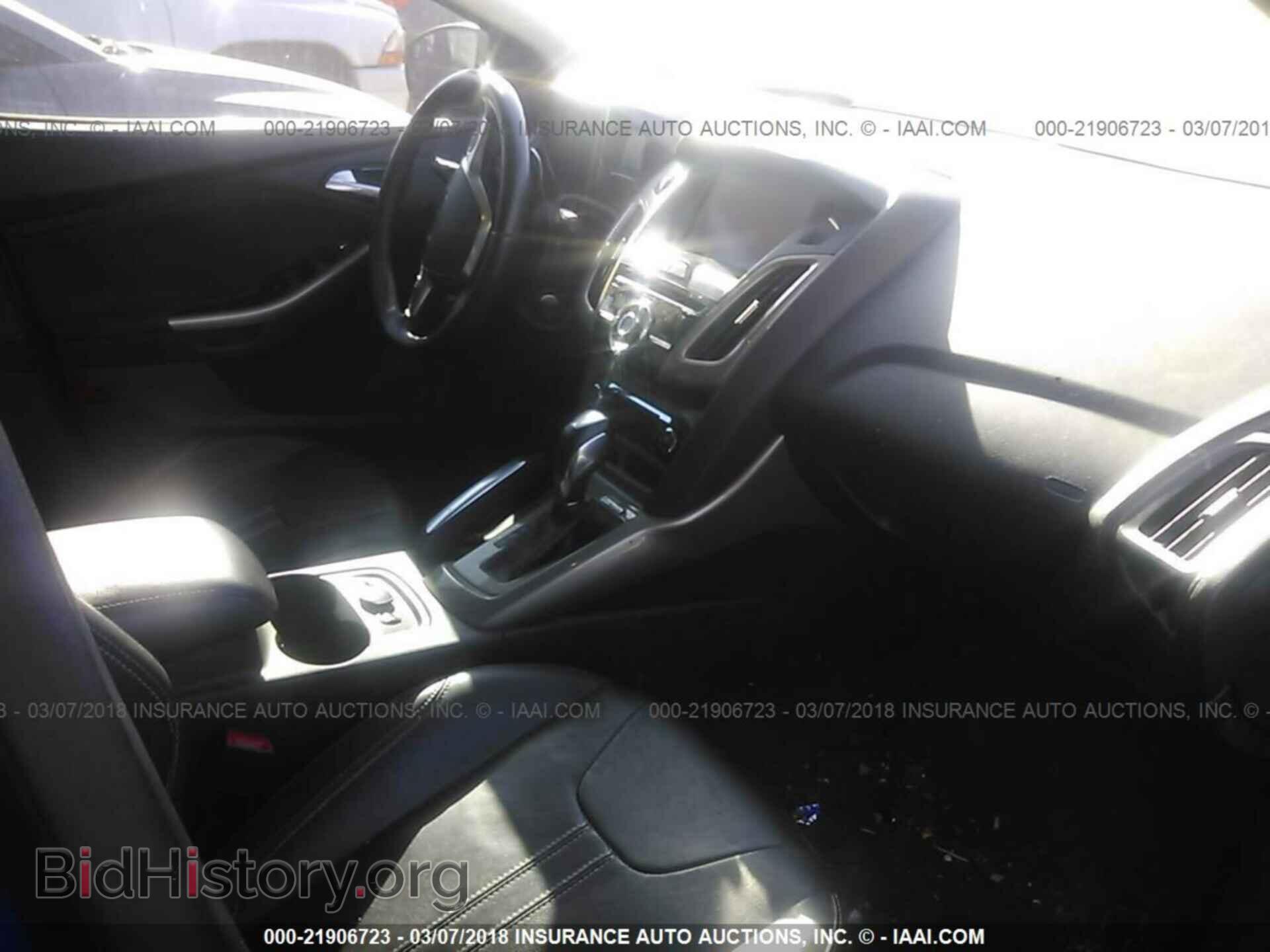 2012 Ford Focus - VIN: 1FAHP3M27CL332733 - Фото 5