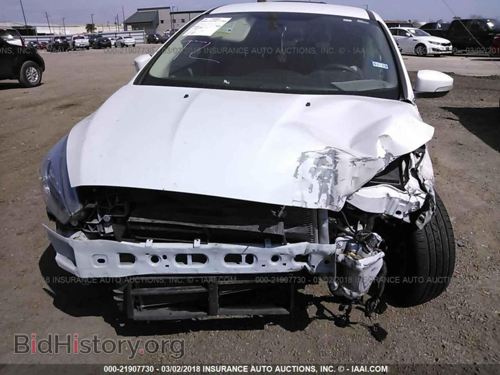 2015 Ford Focus - VIN: 1FADP3F20FL384740 - Photo 6