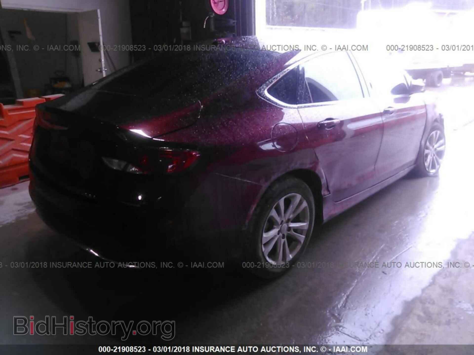 2015 Chrysler 200 - VIN: 1C3CCCAB1FN649408 - Photo 4