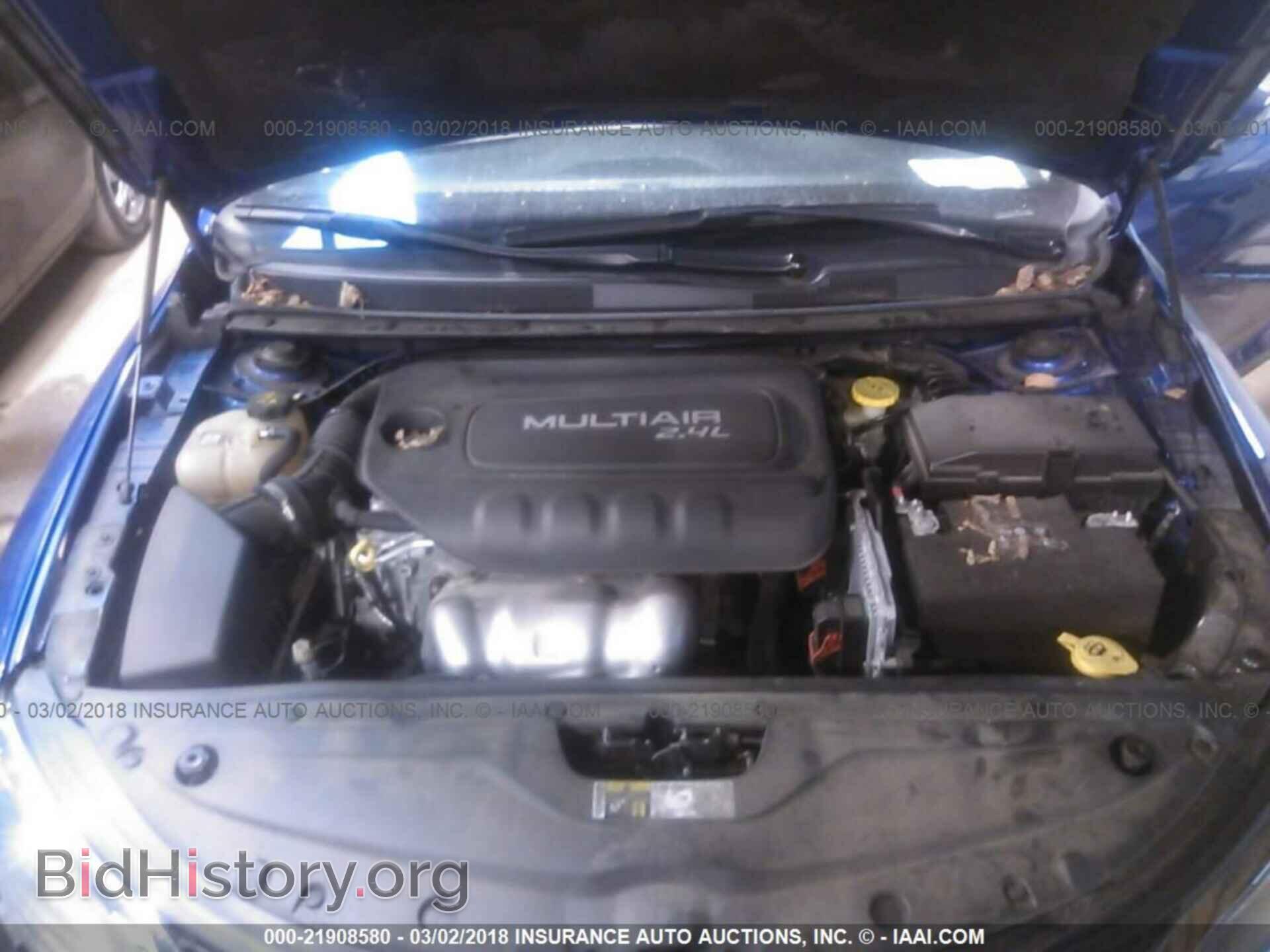 2015 Chrysler 200 - VIN: 1C3CCCAB1FN596287 - Photo 10
