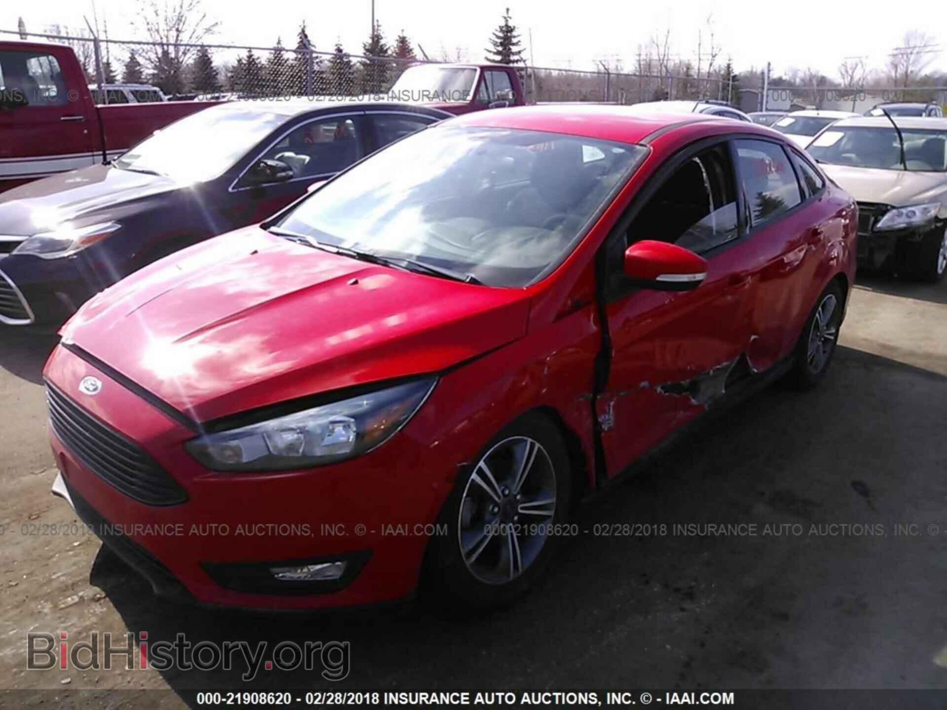 2016 Ford Focus - VIN: 1FADP3FEXGL202599 - Фото 2
