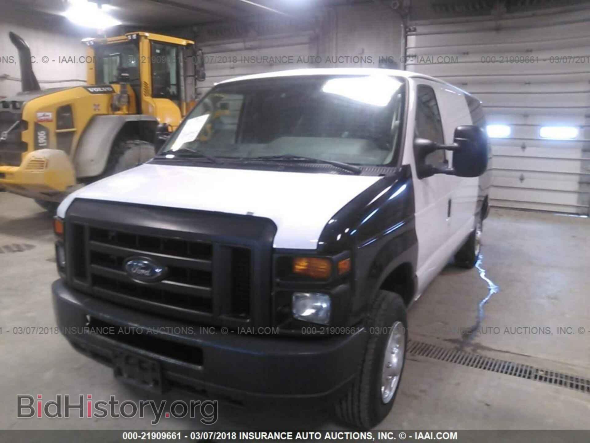 2012 Ford Econoline - VIN: 1FTNE1EW0CDB34174 - Photo 2