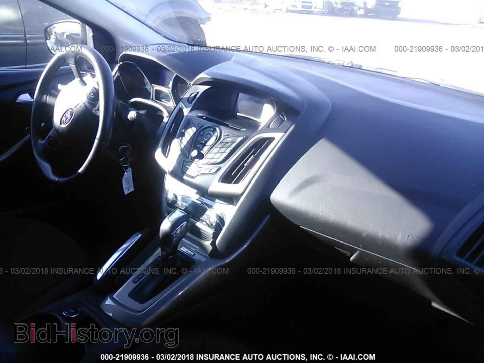 2012 Ford Focus - VIN: 1FAHP3M21CL455394 - Фото 5