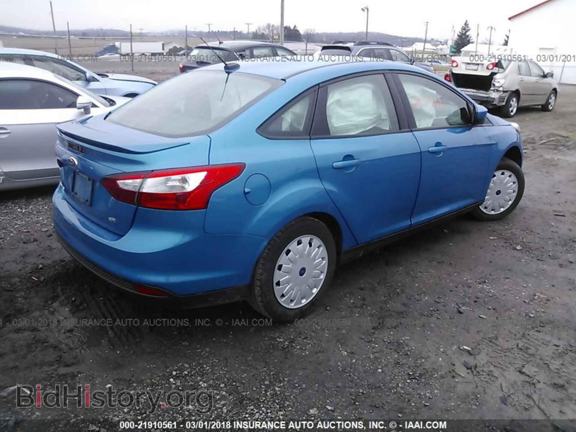 2012 Ford Focus - VIN: 1FAHP3F23CL283298 - Фото 4