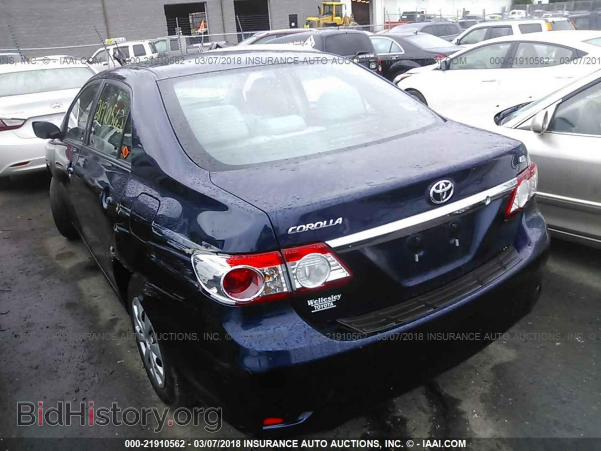 2011 Toyota Corolla - VIN: 2T1BU4EEXBC690566 - Фото 3