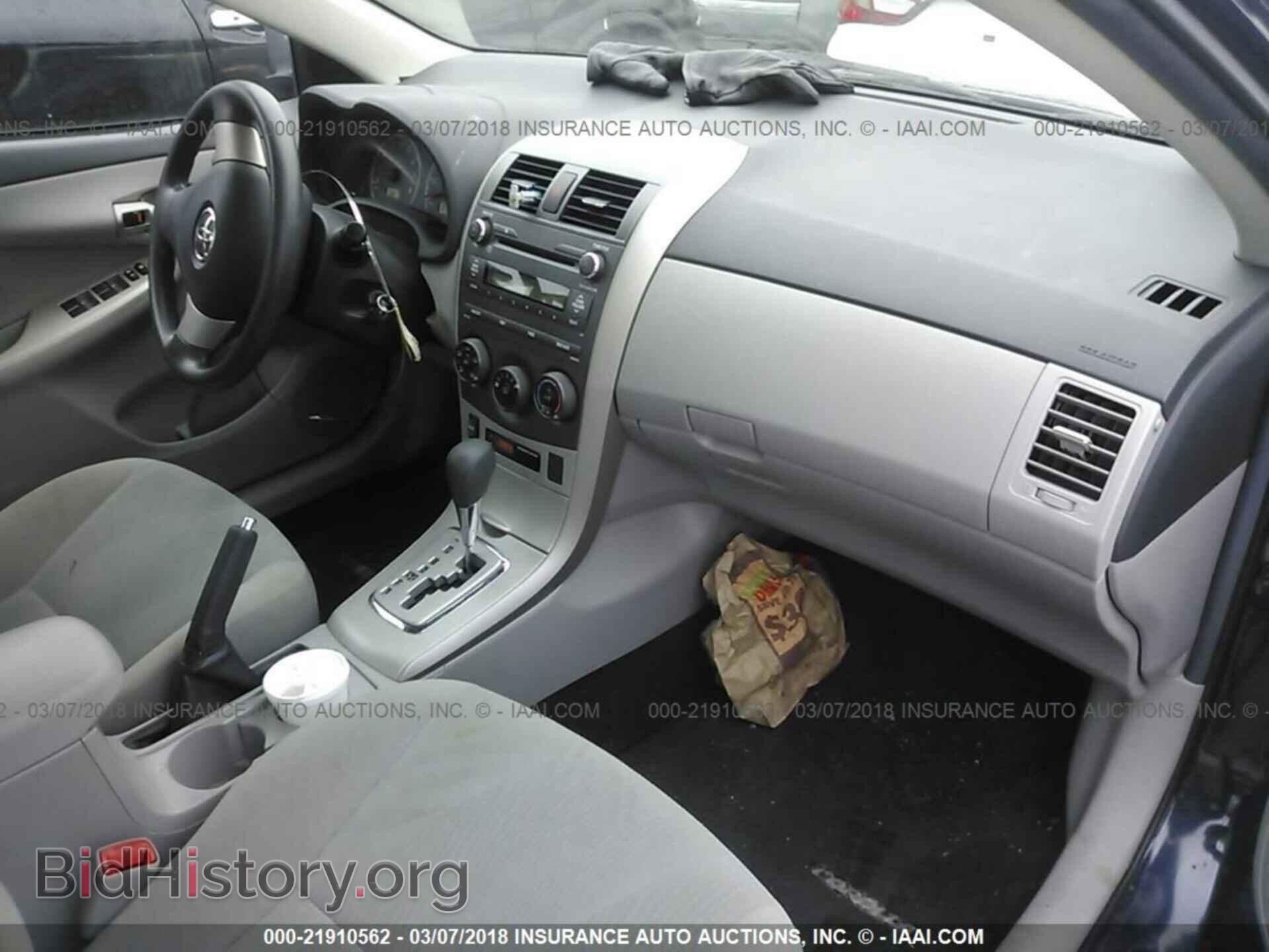 2011 Toyota Corolla - VIN: 2T1BU4EEXBC690566 - Фото 5