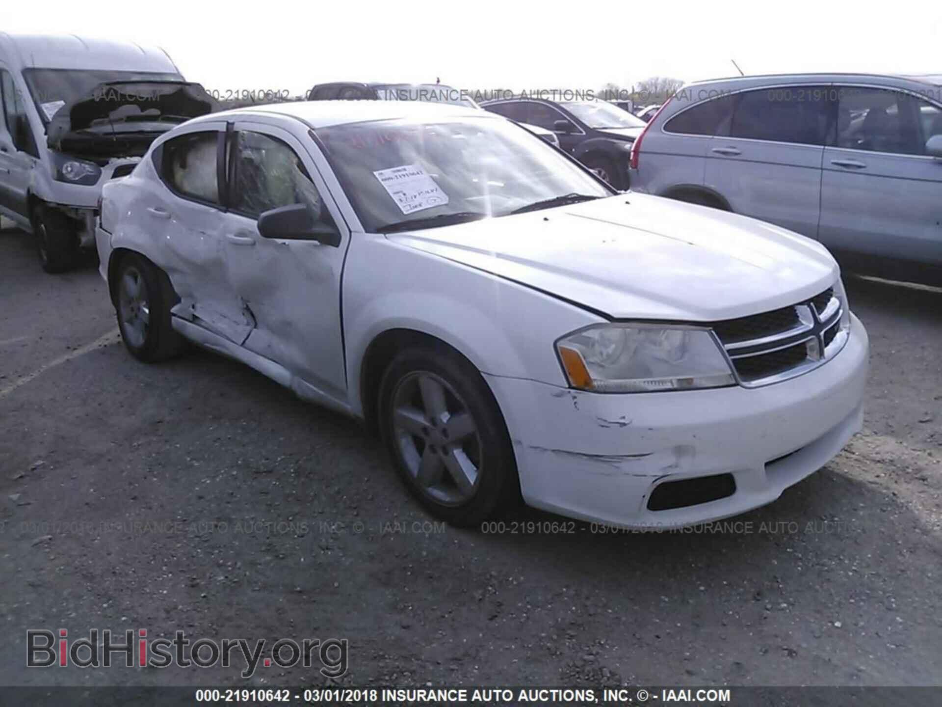 Фотография 1B3BD4FB1BN563076 - Dodge Avenger 2011