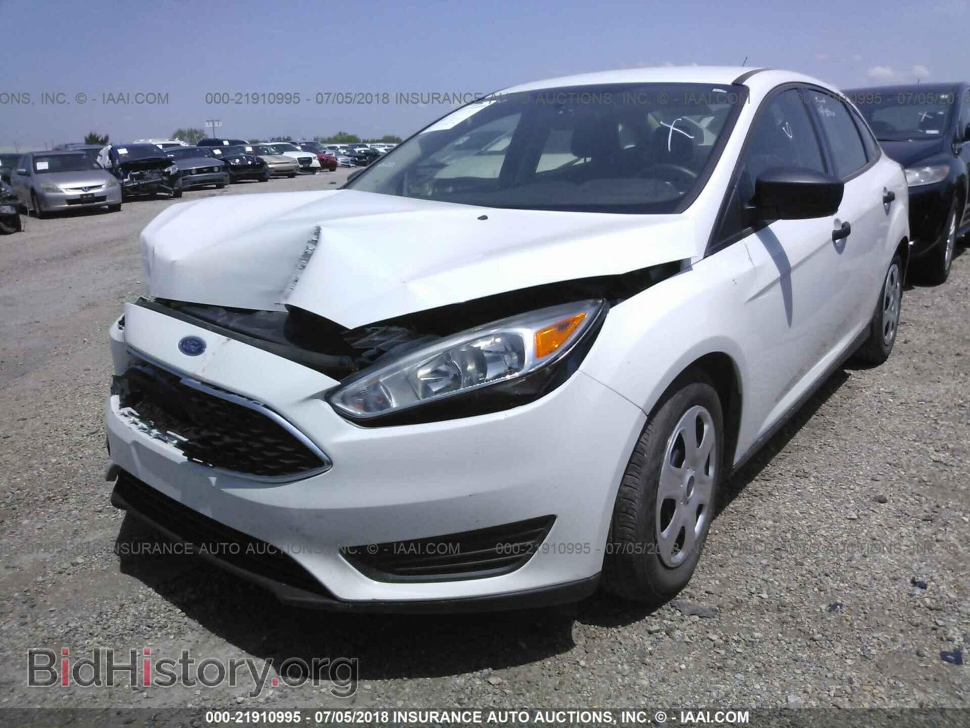 2016 Ford Focus - VIN: 1FADP3E20GL396986 - Фото 2