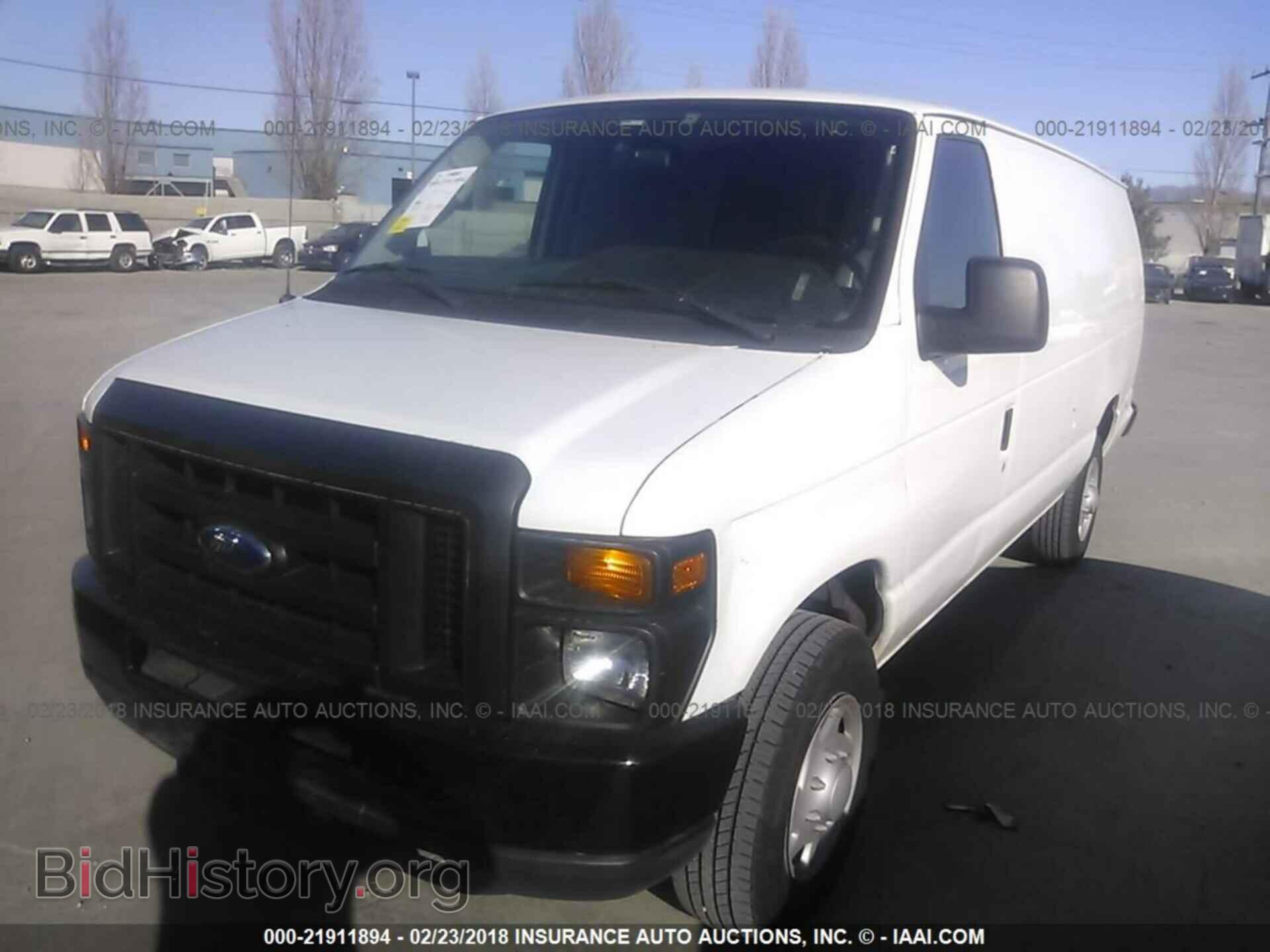 2011 Ford Econoline - VIN: 1FTNS2EL2BDA66544 - Фото 2