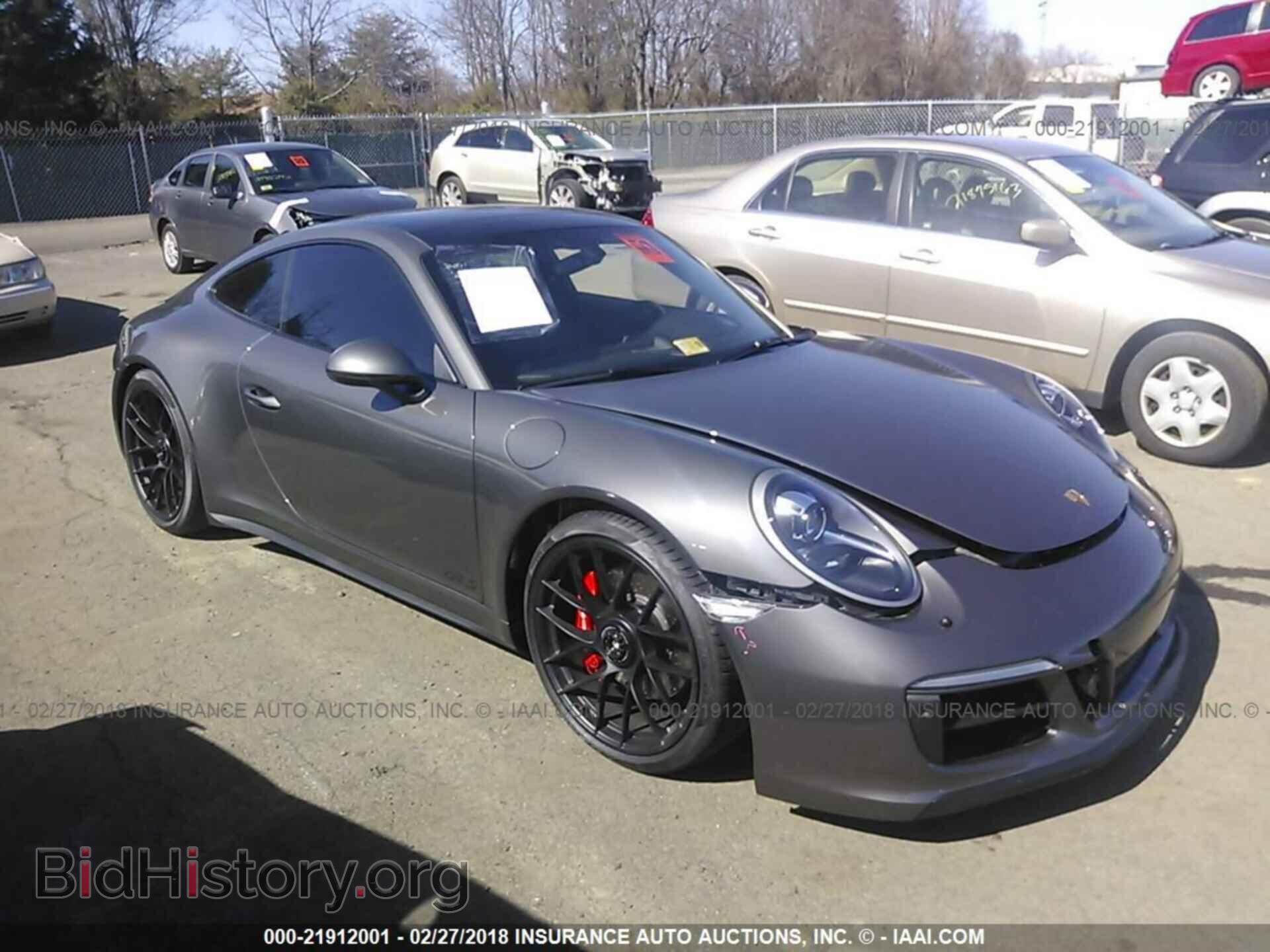 Фотография WP0AB2A96JS122908 - Porsche 911 2018