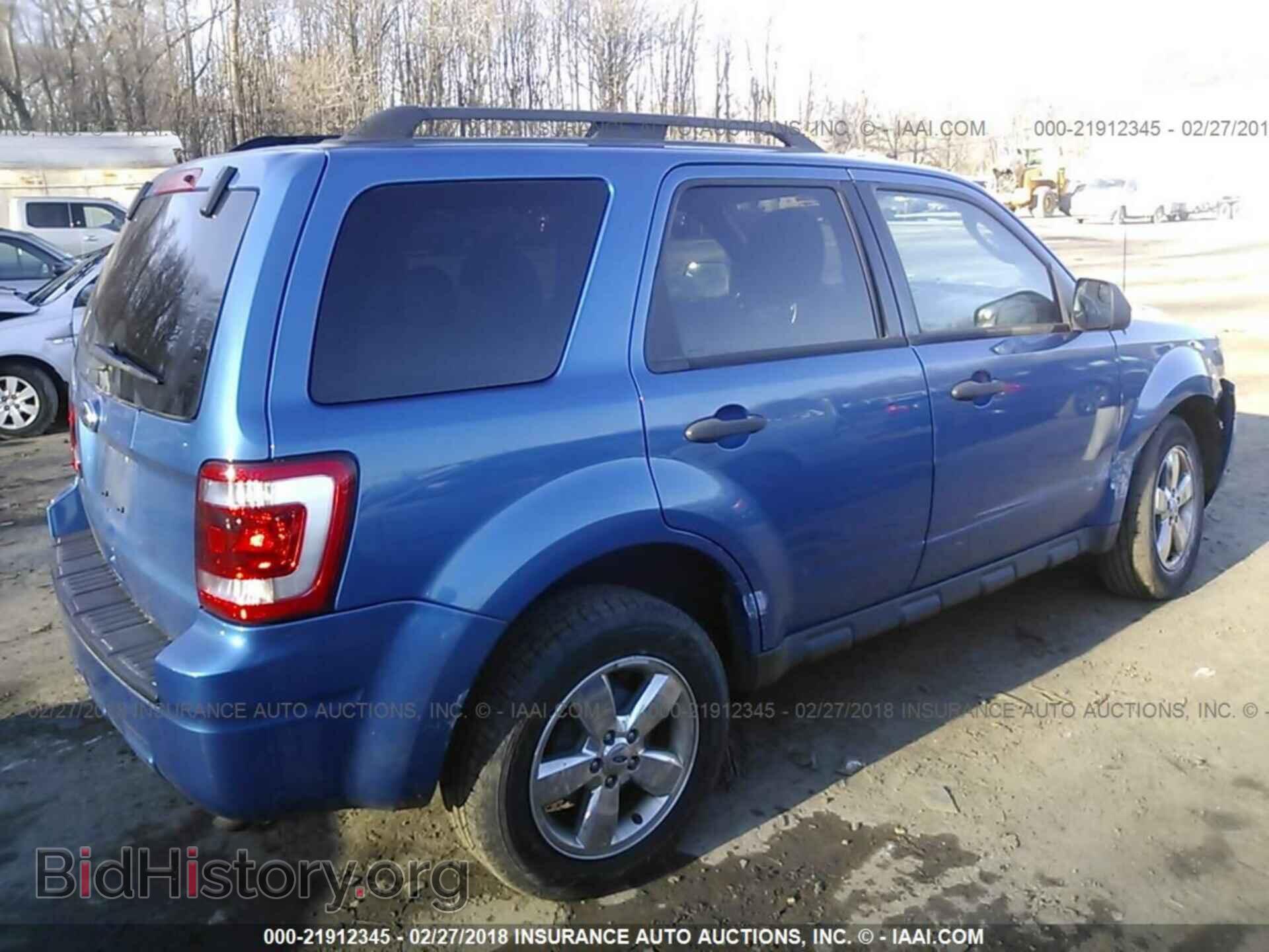 2012 Ford Escape - VIN: 1FMCU0D77CKB75813 - Photo 4