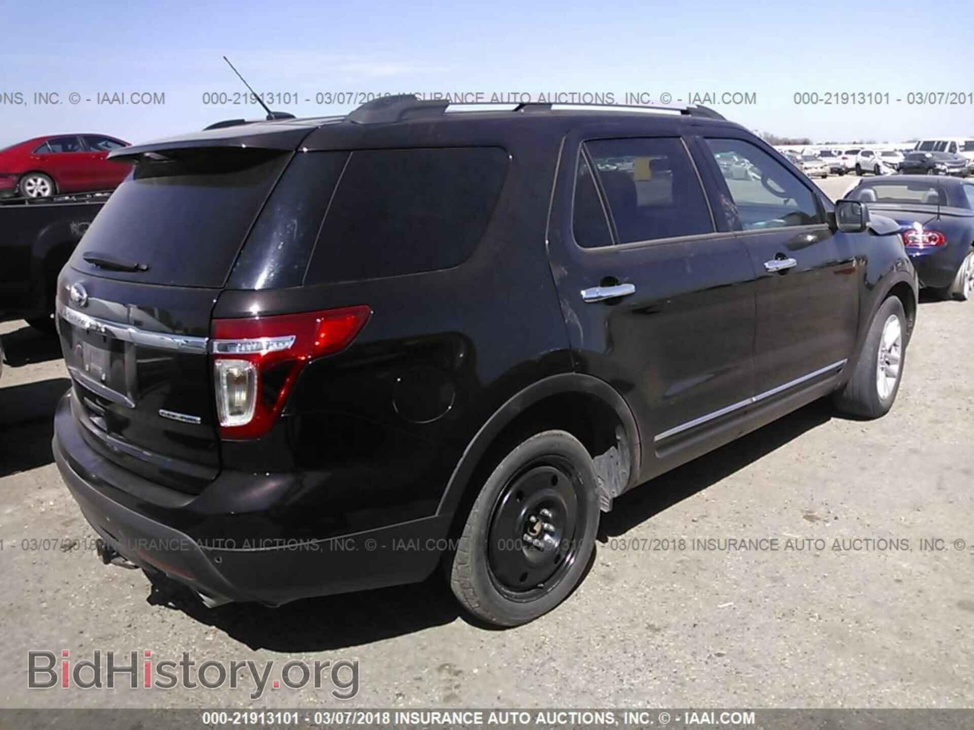 2013 Ford Explorer - VIN: 1FM5K7D82DGC83034 - Photo 4