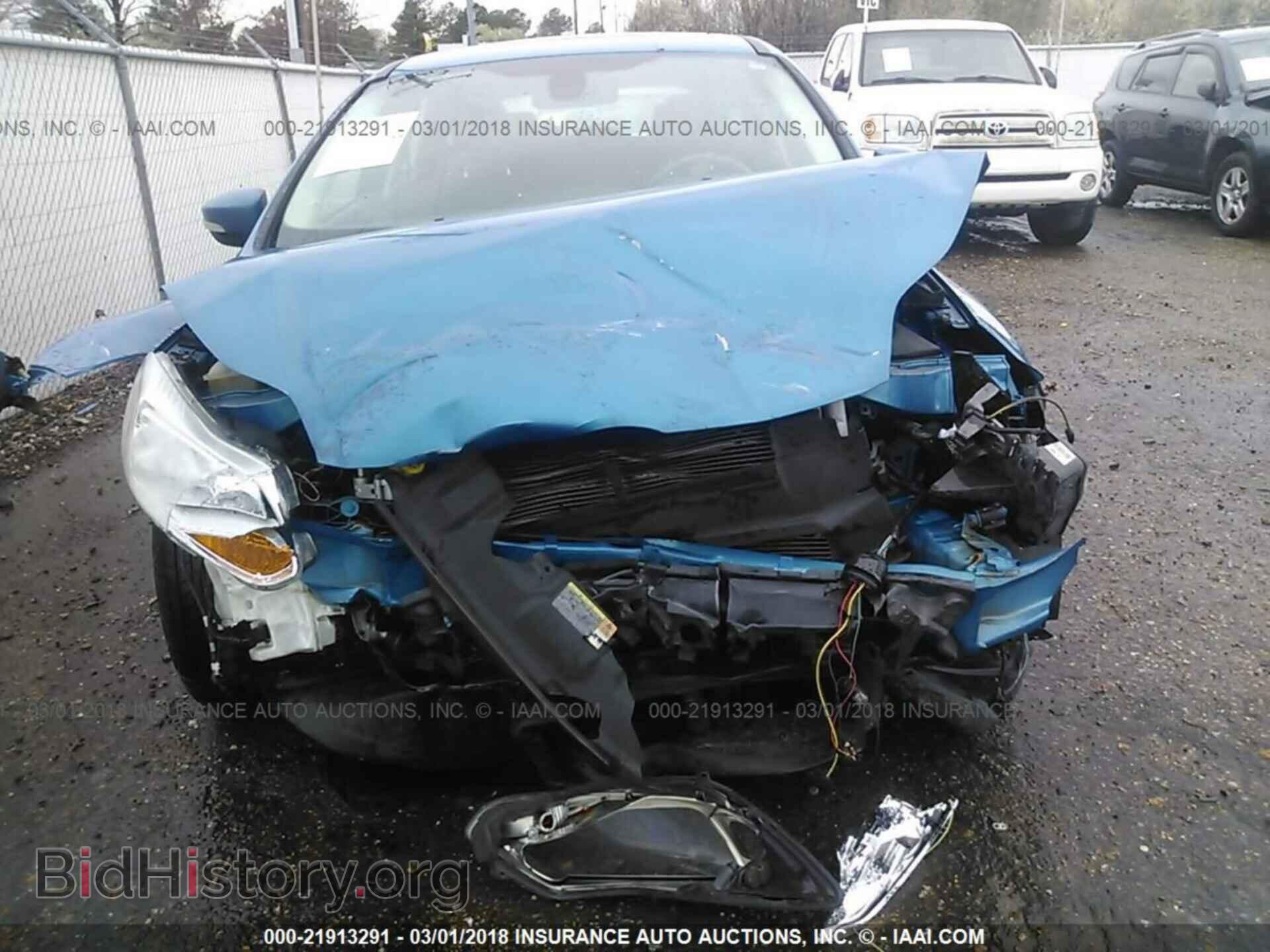 2012 Ford Focus - VIN: 1FAHP3M2XCL287724 - Photo 6