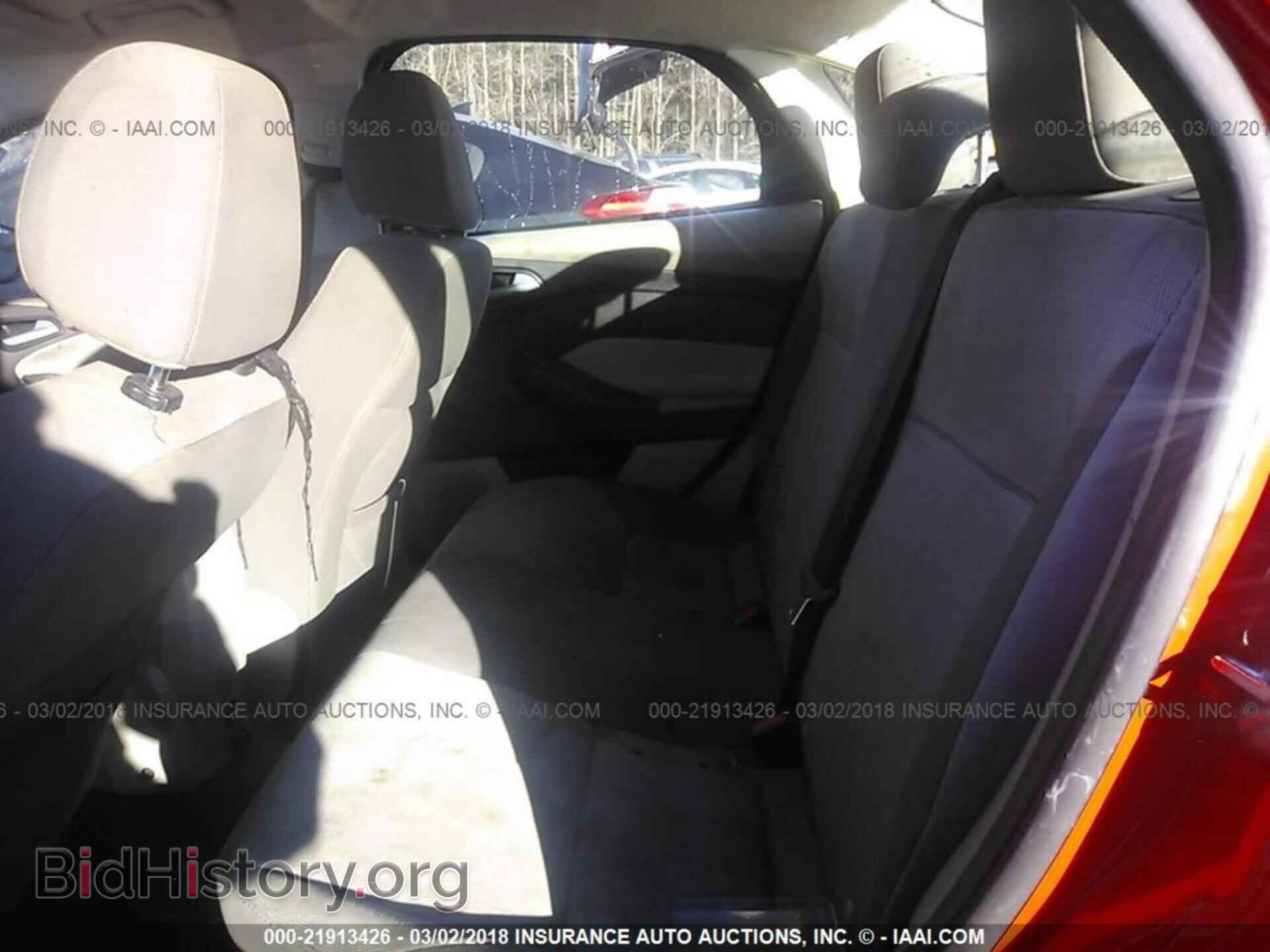 2013 Ford Focus - VIN: 1FADP3F23DL230665 - Photo 8