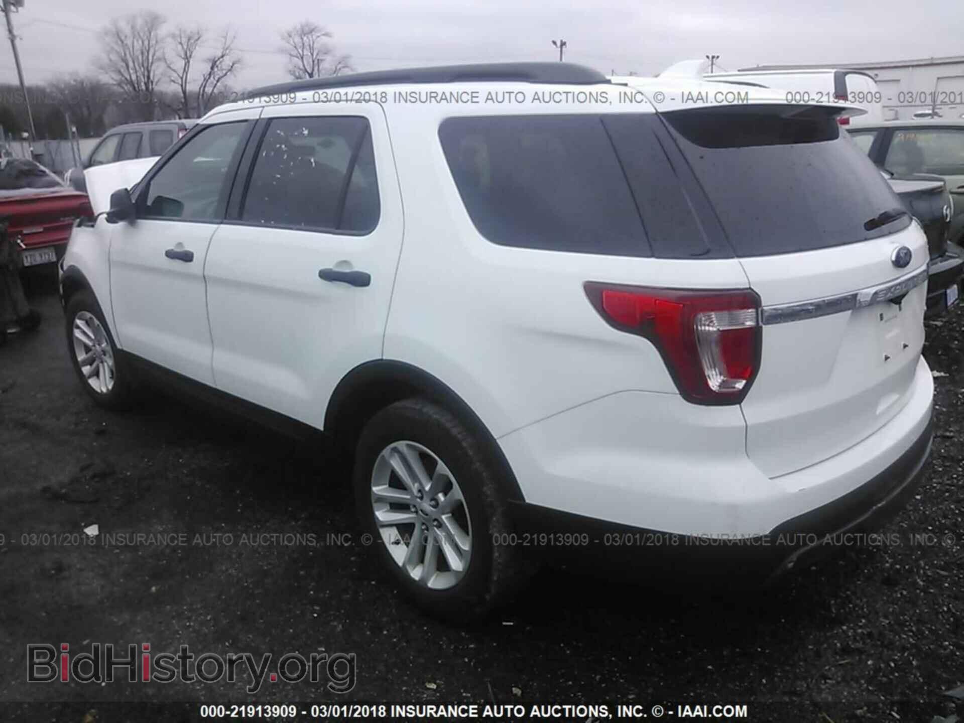 2016 Ford Explorer - VIN: 1FM5K7B81GGA23621 - Photo 3