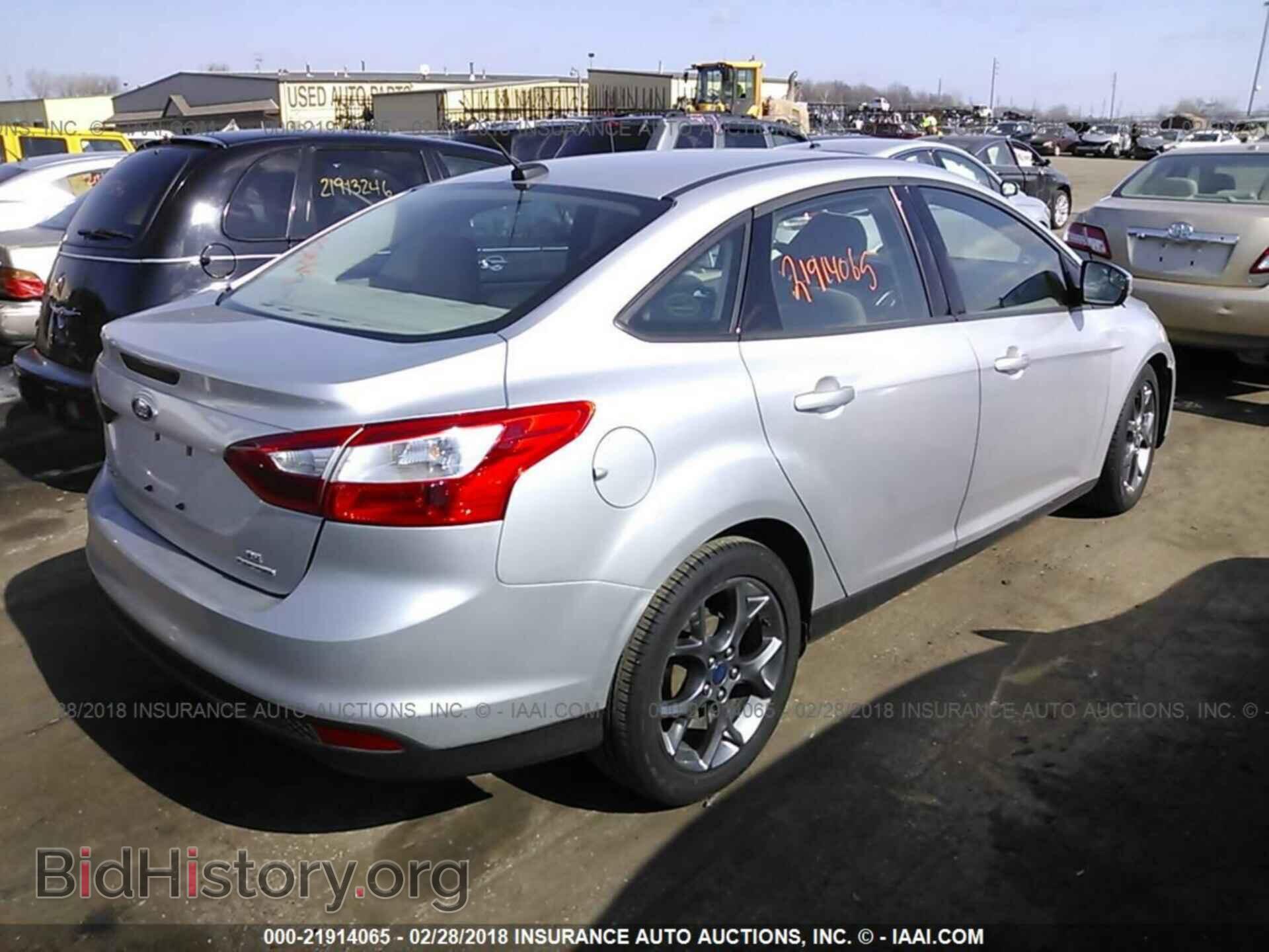 2014 Ford Focus - VIN: 1FADP3F25EL405645 - Фото 4
