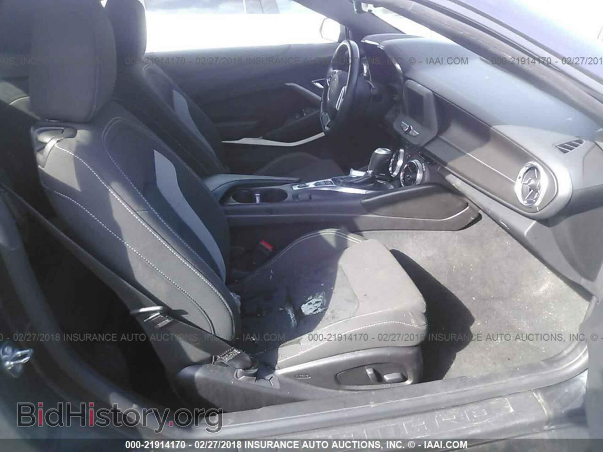 2017 Chevrolet Camaro - VIN: 1G1FB3DS0H0198228 - Фото 5