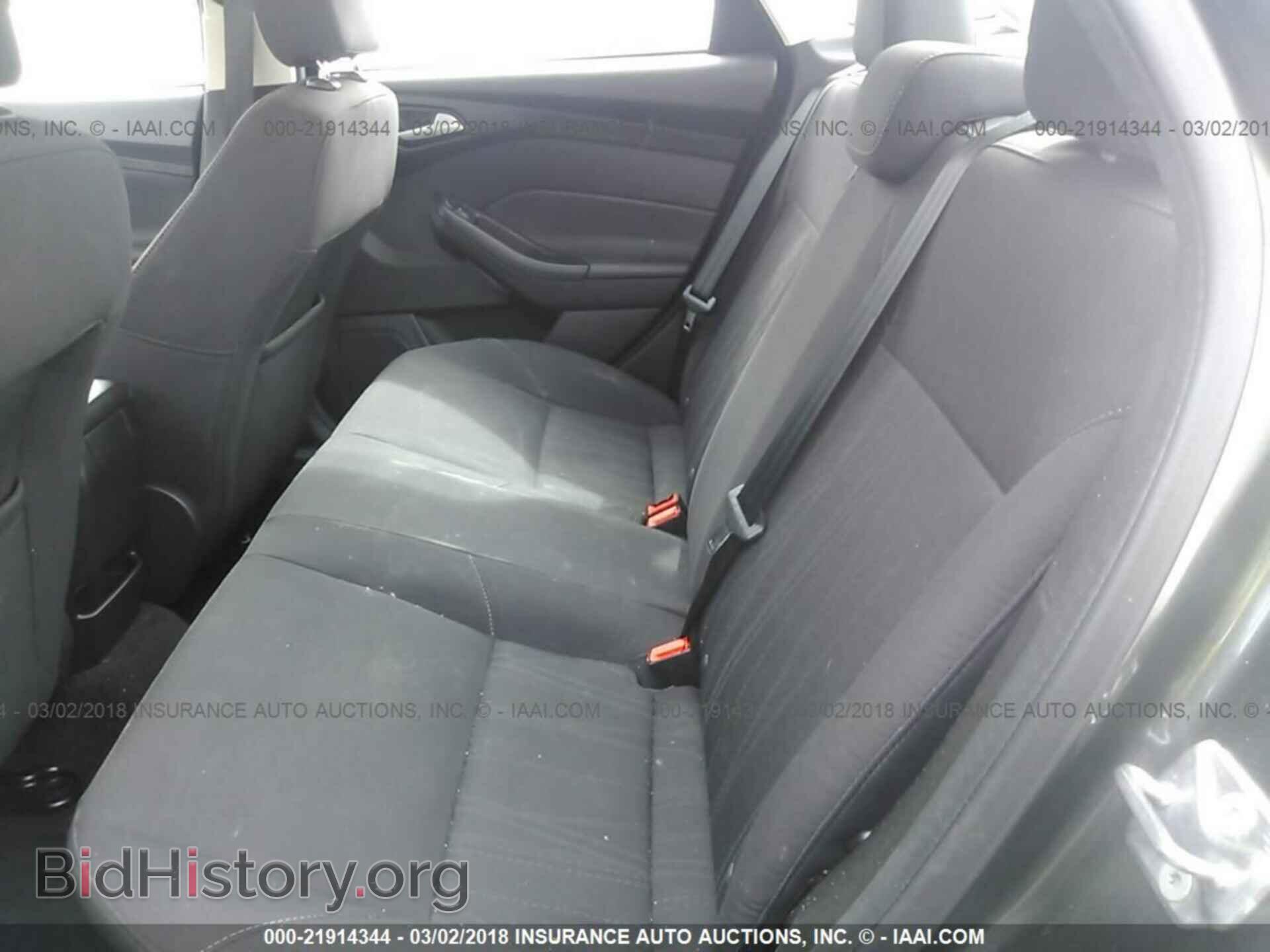 2016 Ford Focus - VIN: 1FADP3F25GL256978 - Photo 8