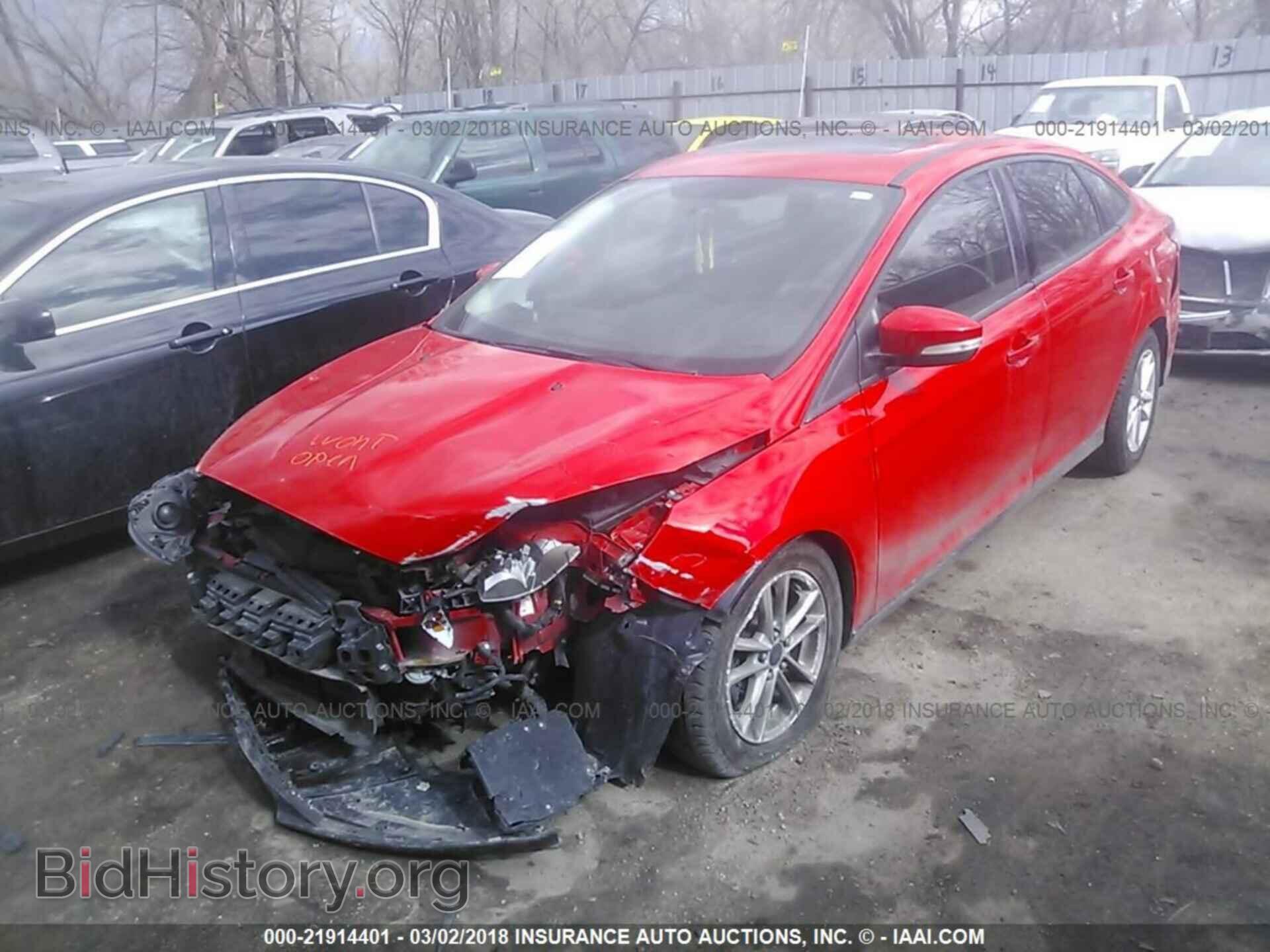 2015 Ford Focus - VIN: 1FADP3F21FL244180 - Фото 2