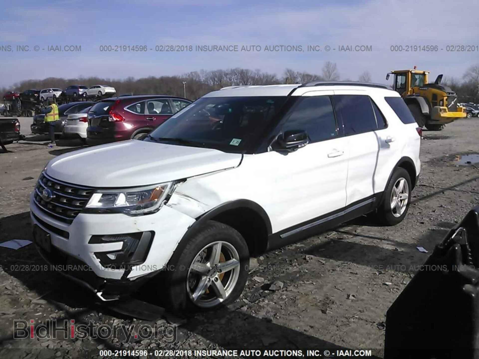 2016 Ford Explorer - VIN: 1FM5K8D86GGB57432 - Photo 2
